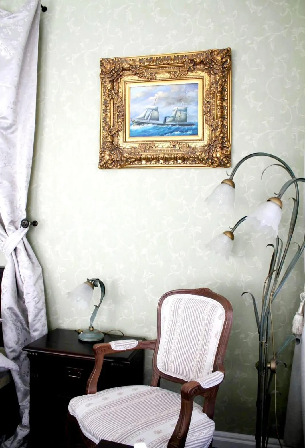 Decorative detail in Taanilinna Hotell