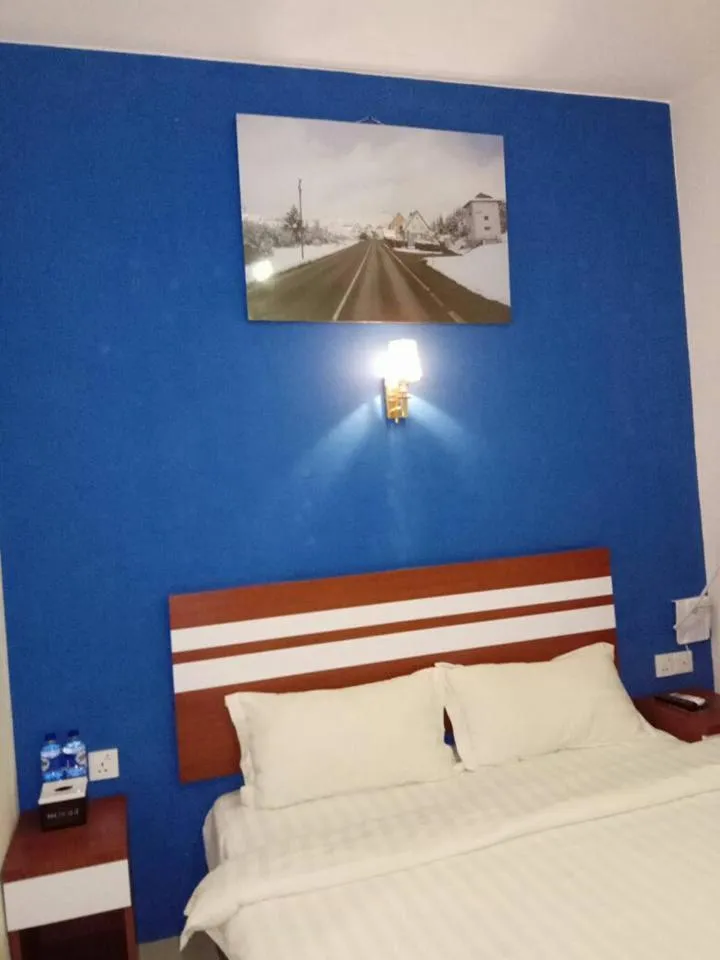 Bed in Venia Hotel Batam - CHSE Certified