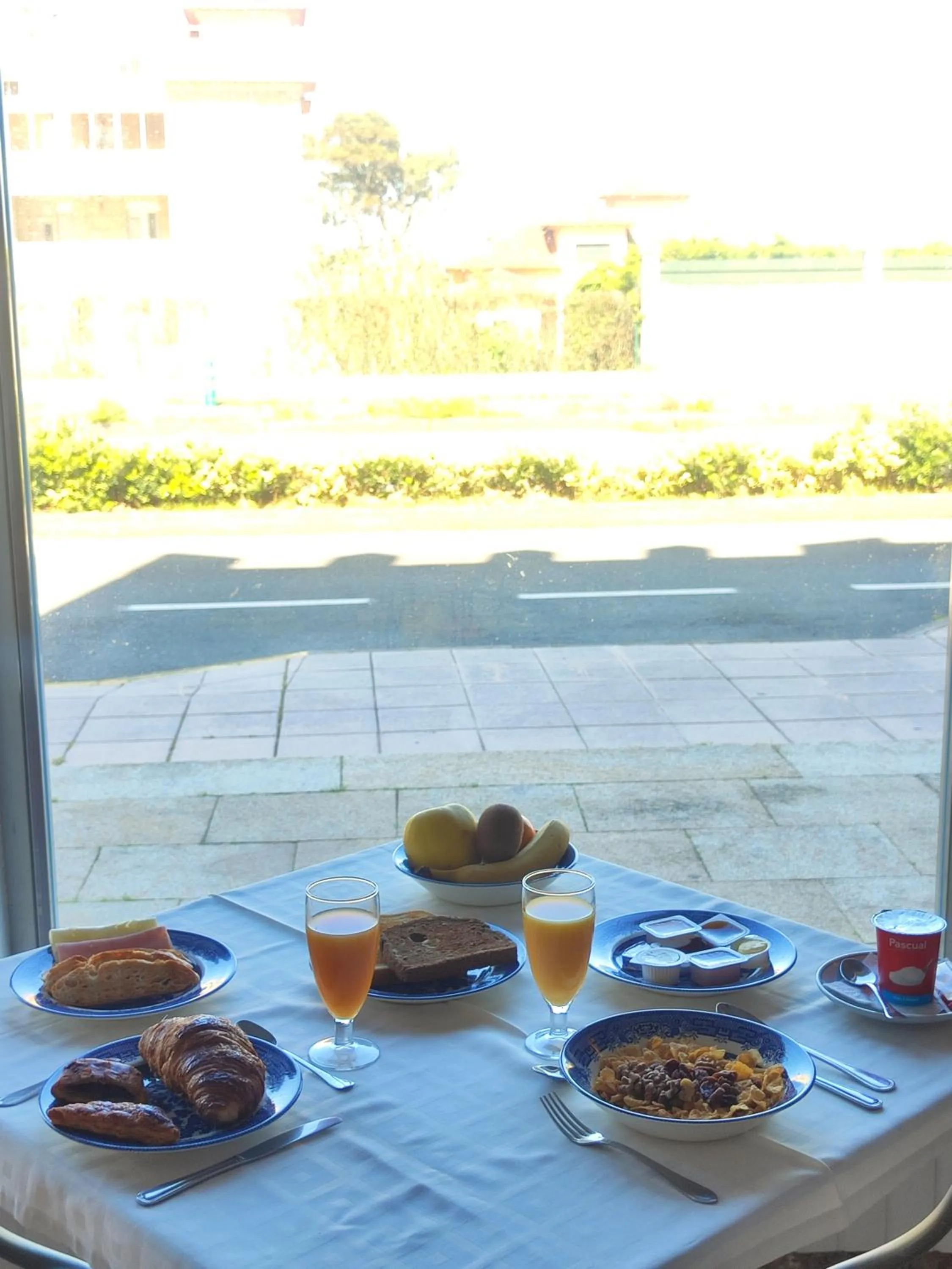 Breakfast in Hotel Miramar Playa America Nigran