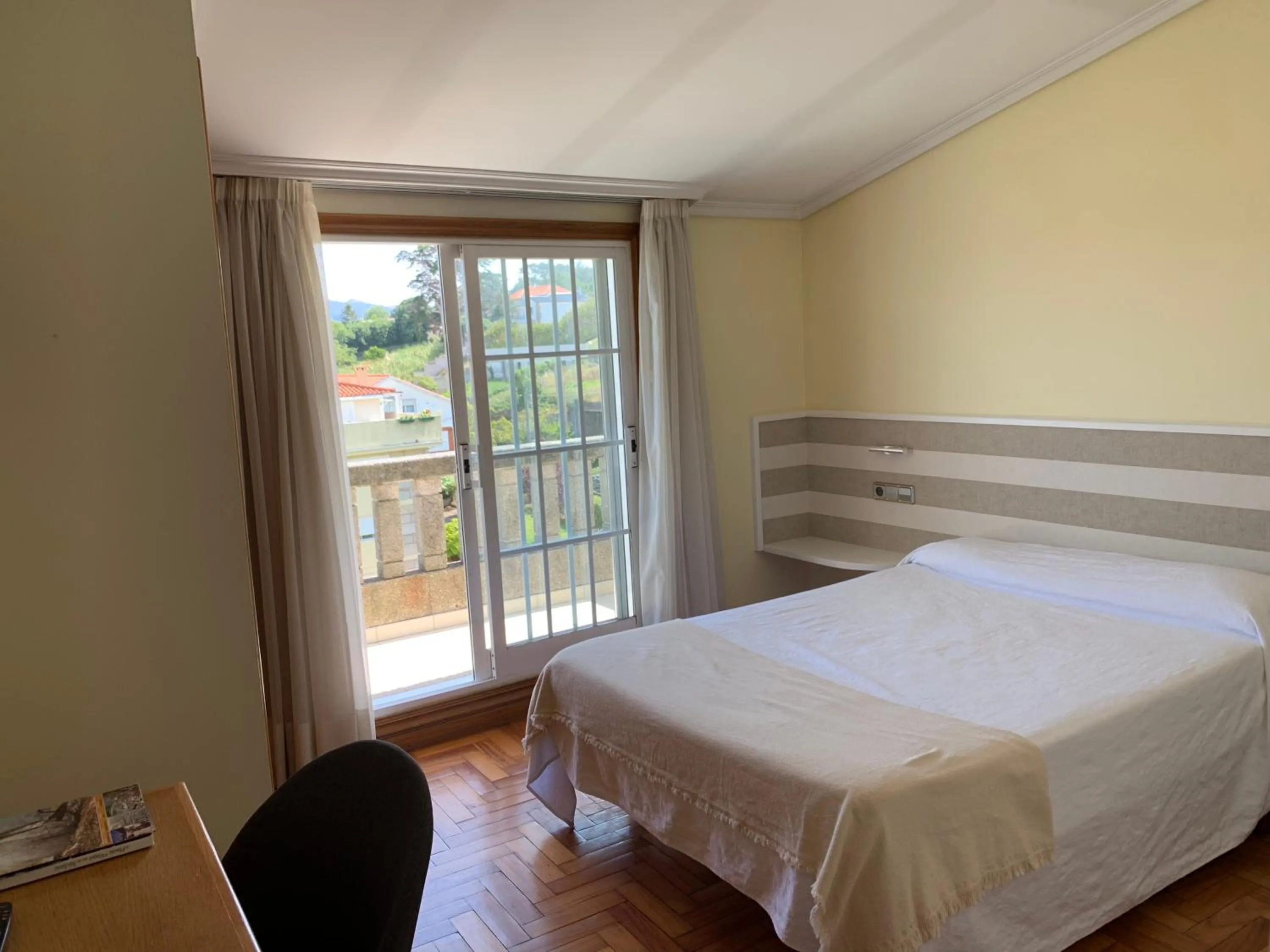 Bed in Hotel Miramar Playa America Nigran