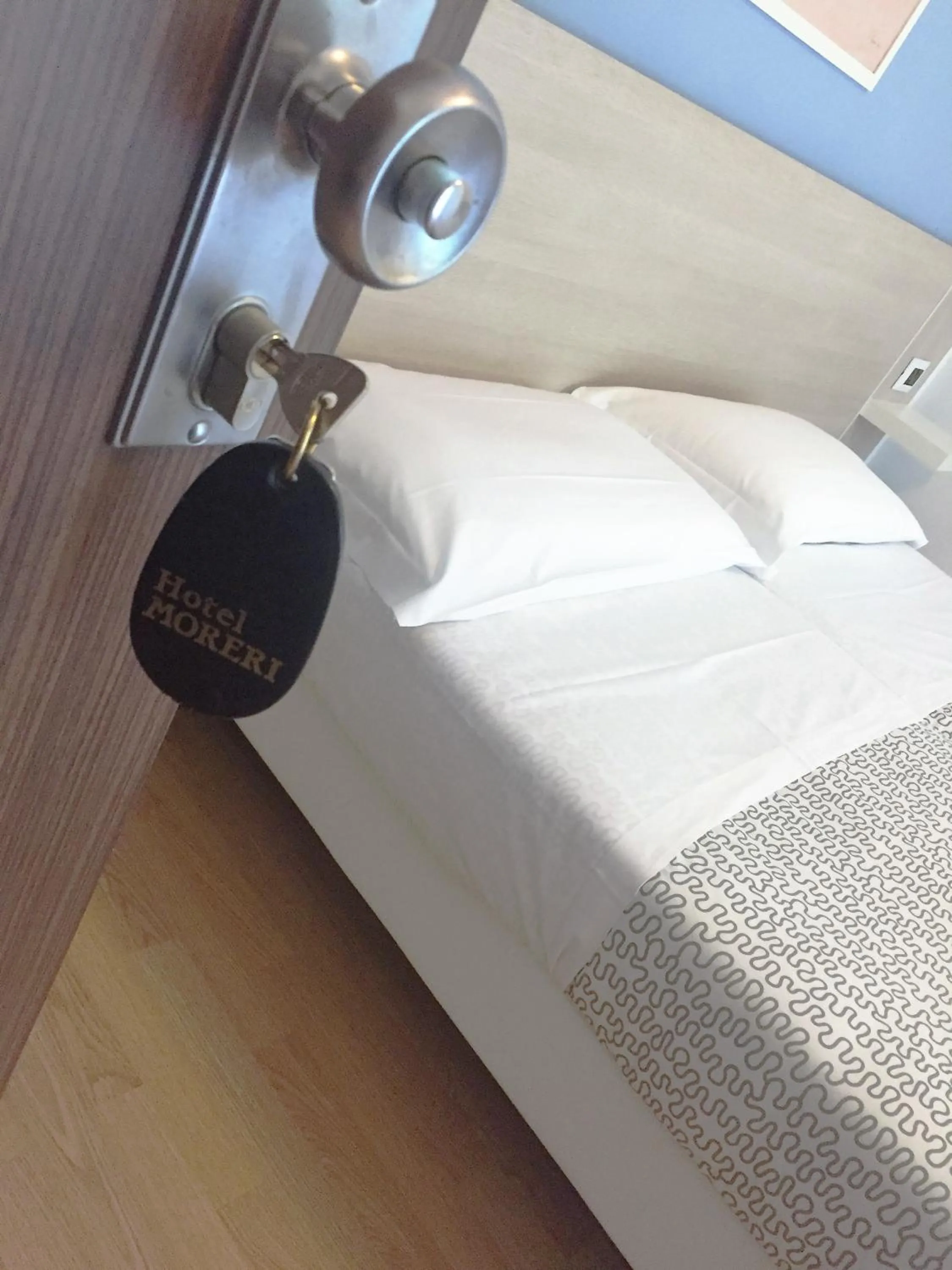 Bed in Hotel Moreri