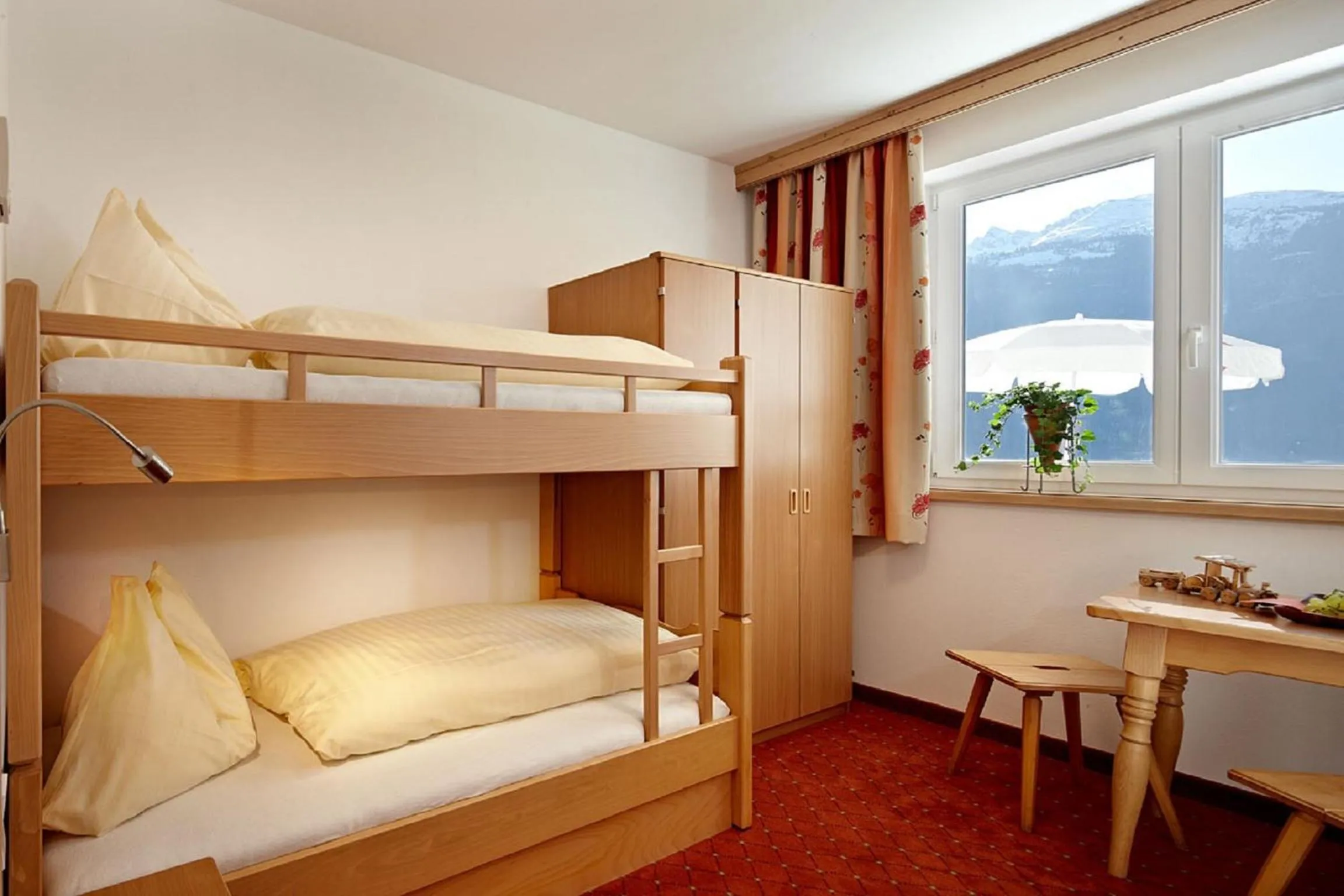 bunk bed, Bed in Alpenhof Apartments