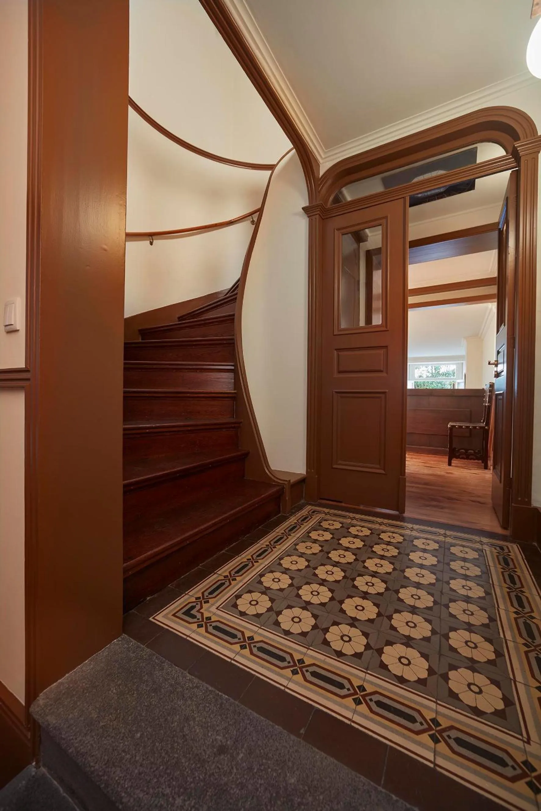 Facade/entrance, Bed in Casadacidade