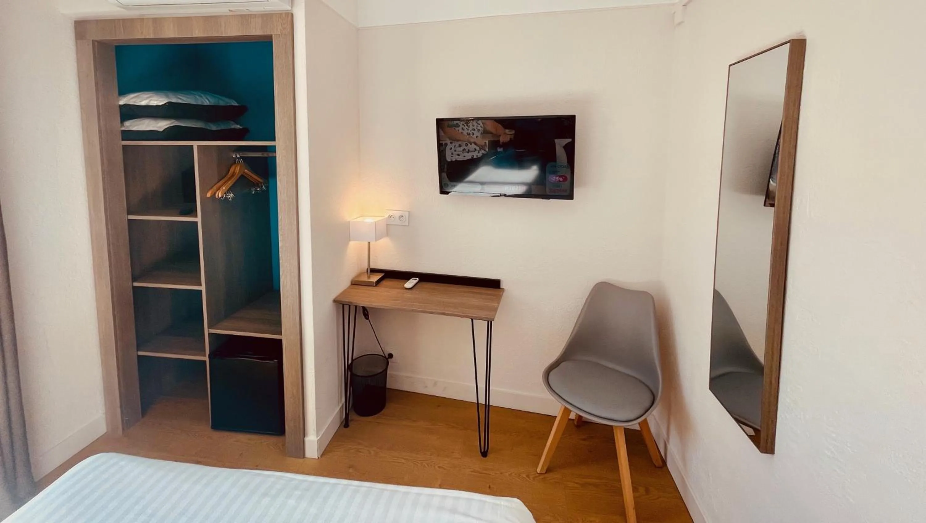 Bedroom in Hotel Courbet