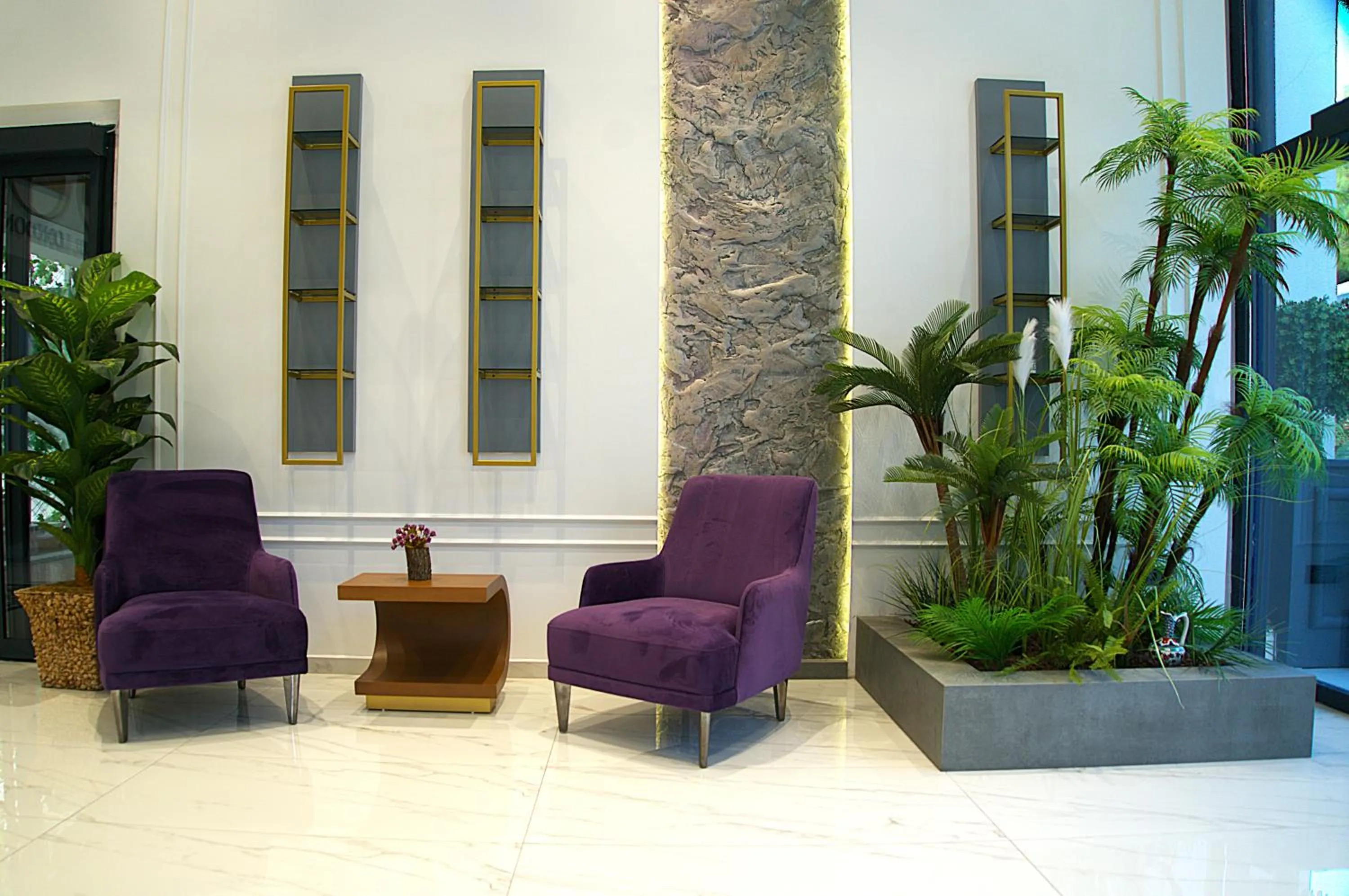Lobby or reception in Happy Apart Hotel