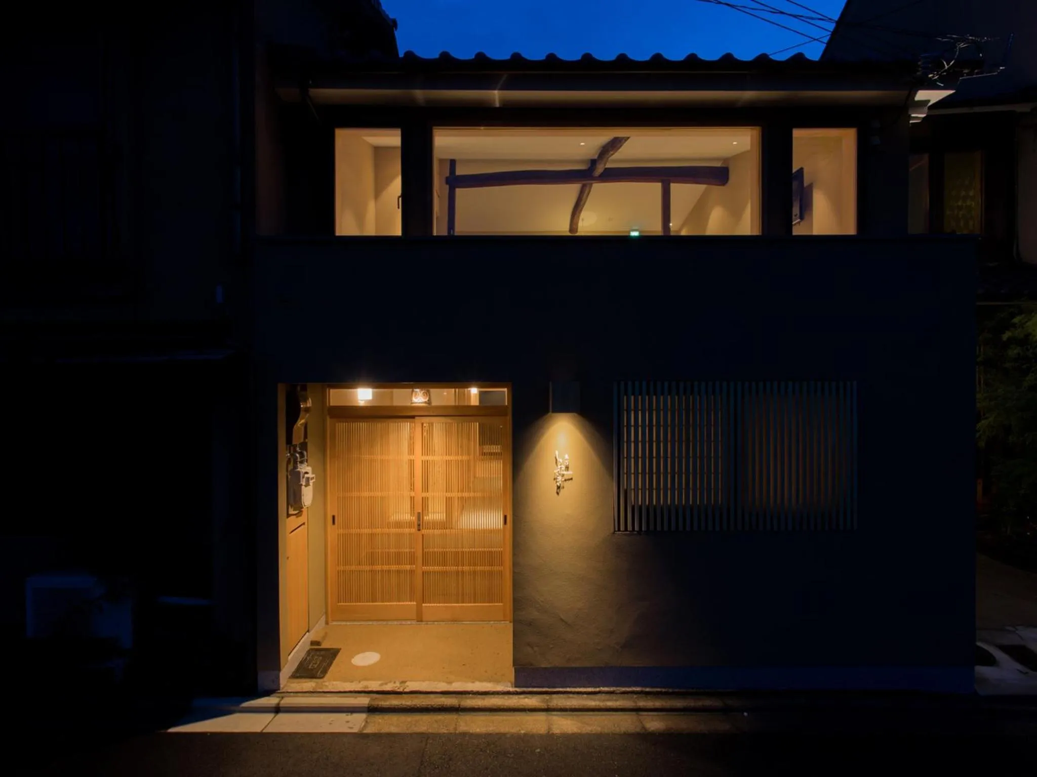 Facade/entrance in Shirasagi Kyoto