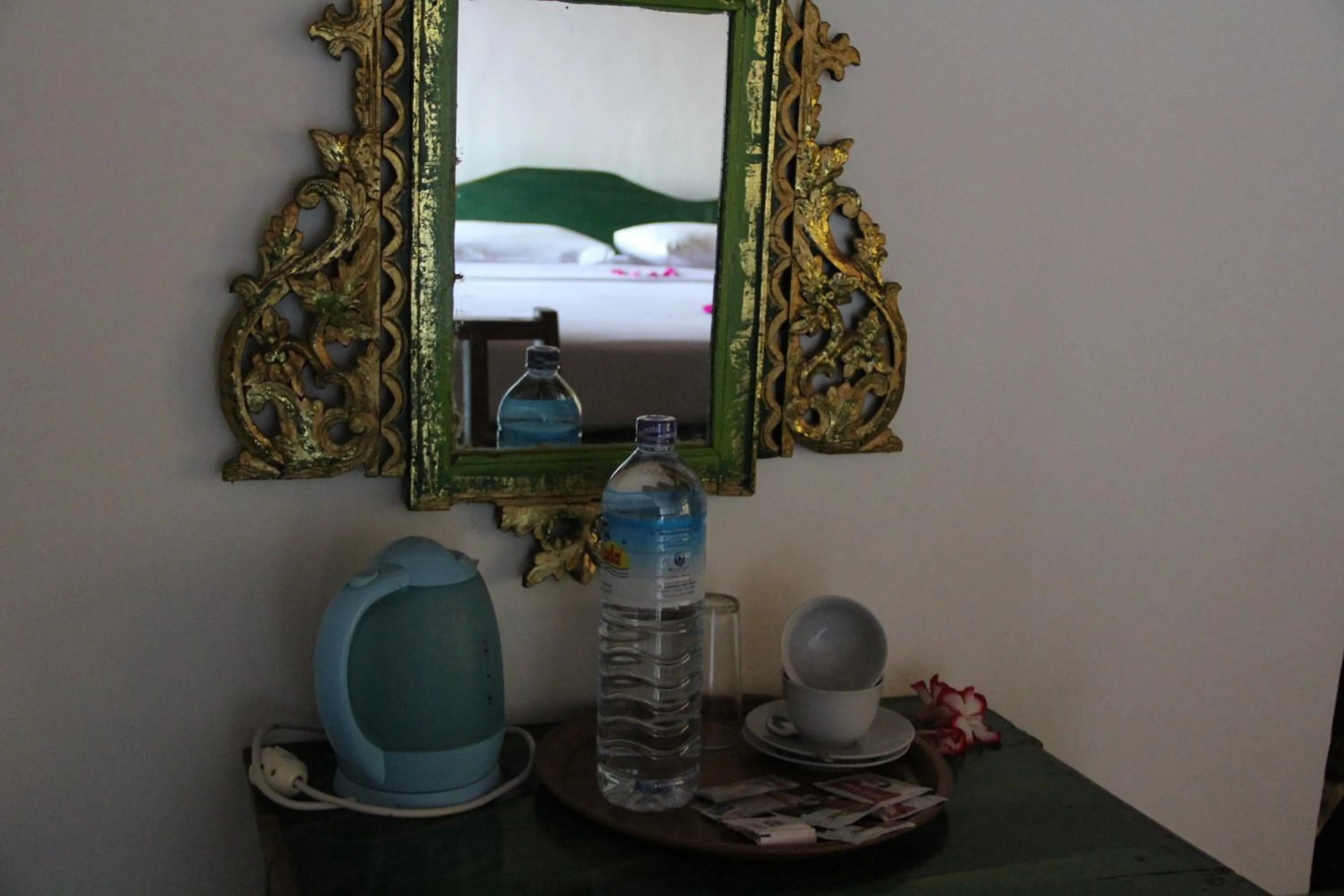 Coffee/tea facilities in Puri Bunga Beach Cottages