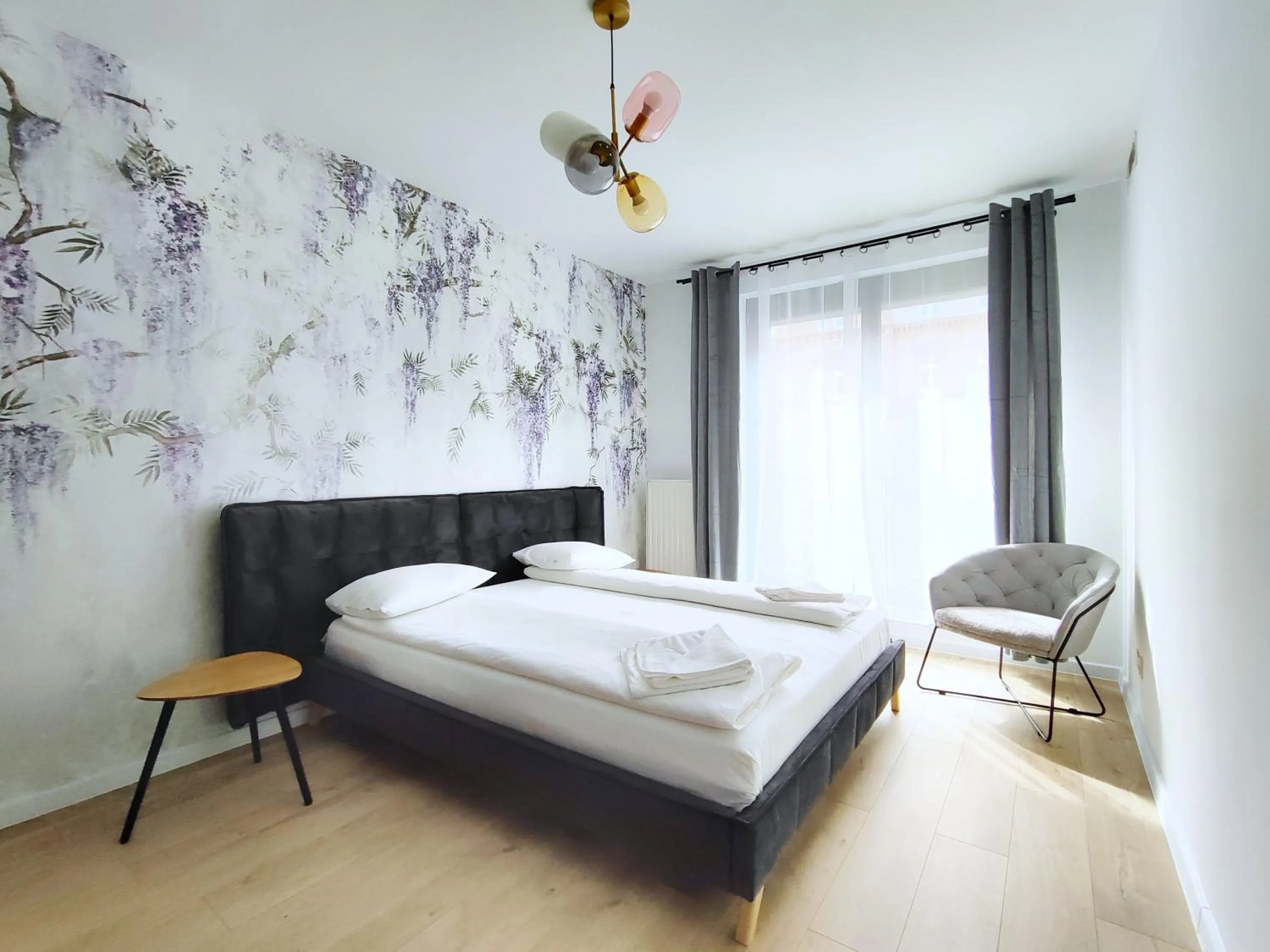 Bedroom, Bed in Turnau City Aparthotel