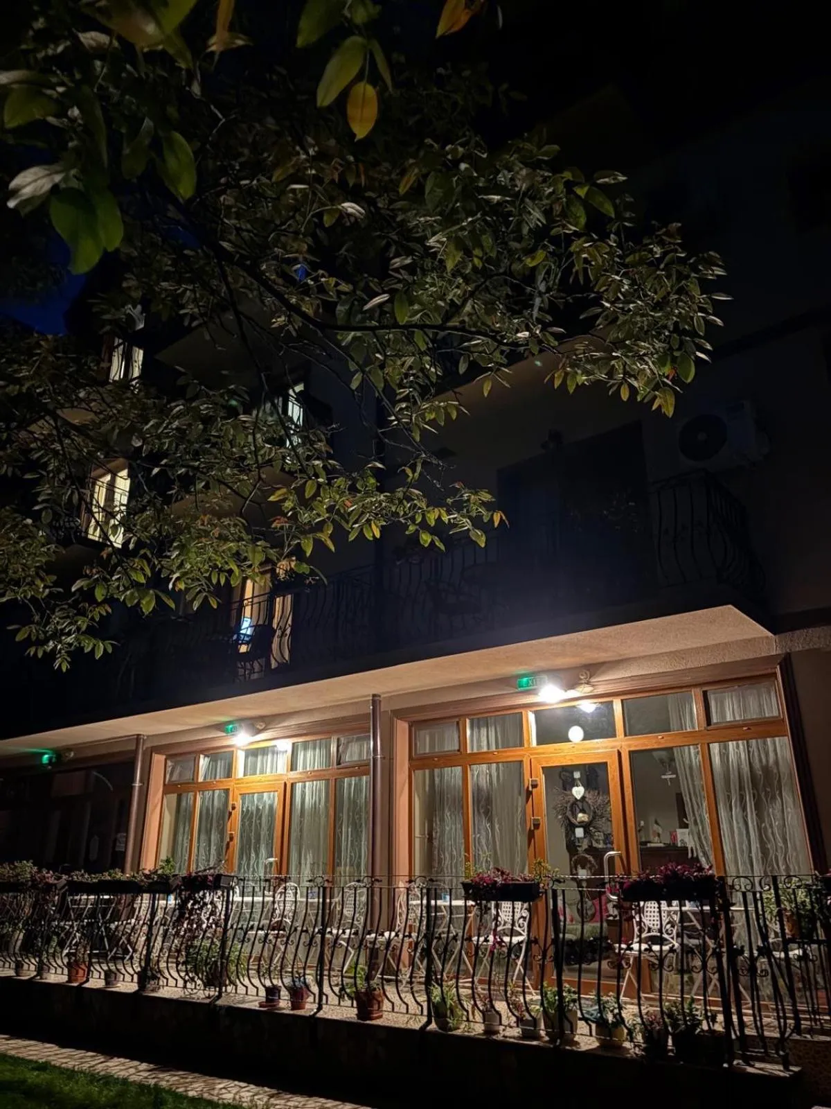 Property building in Casa Irlandeza - Irish House