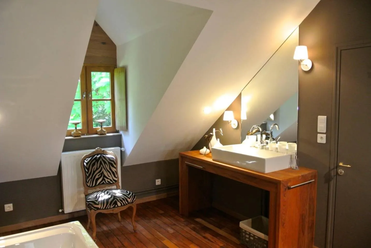 Bathroom in Comme une parenthèse au coeur des hortillonnages