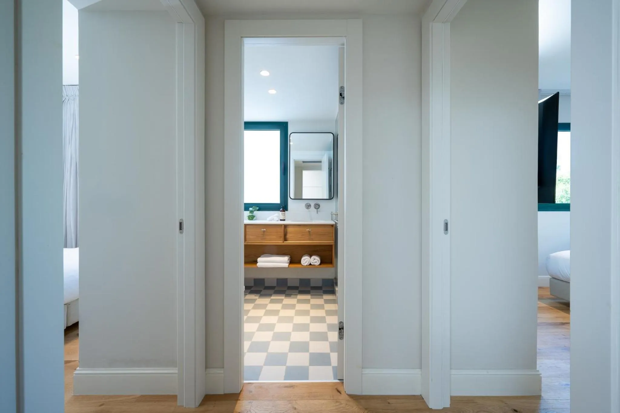 Bathroom in master Mazeh