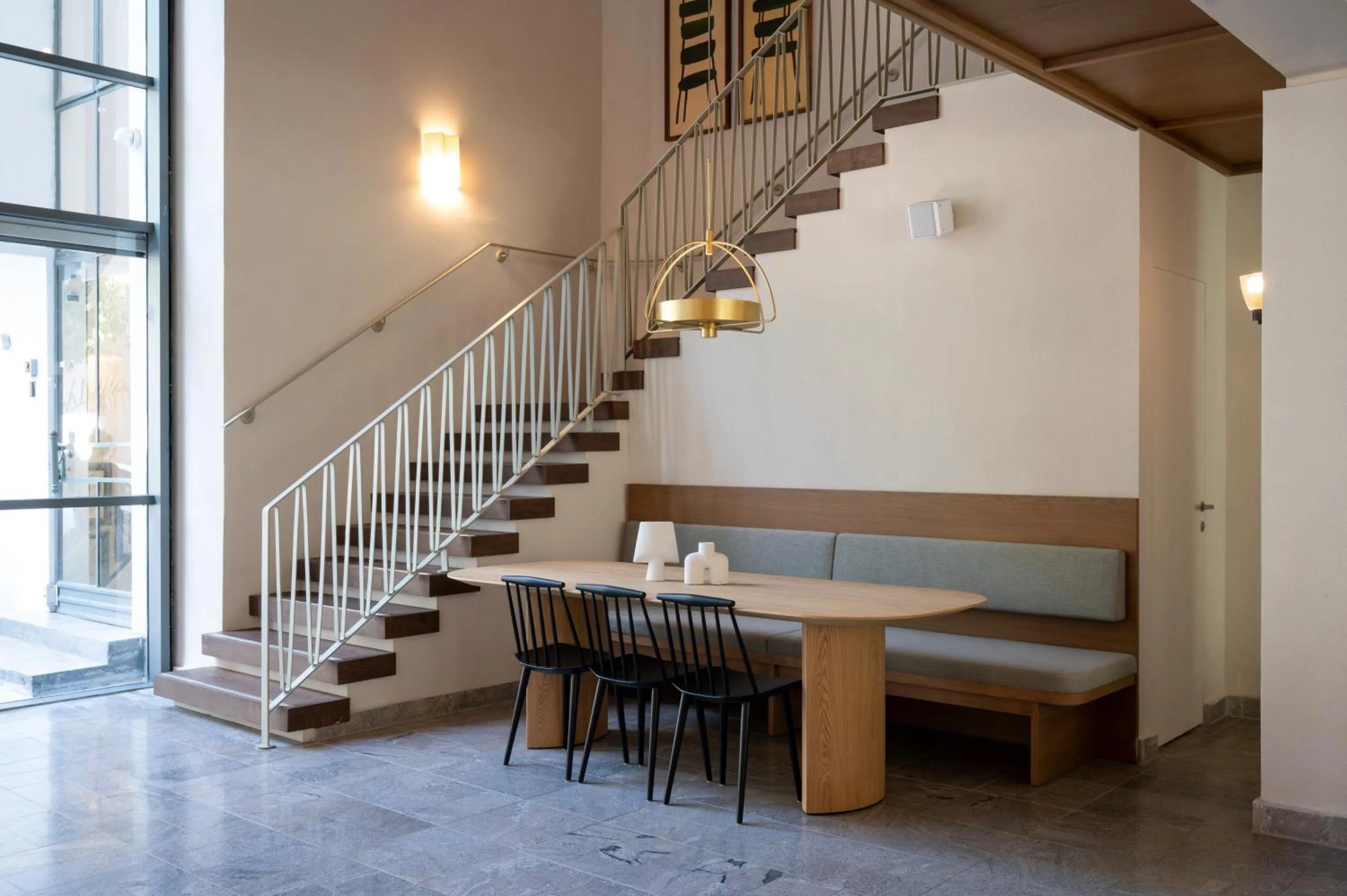 Facade/entrance in master Mazeh