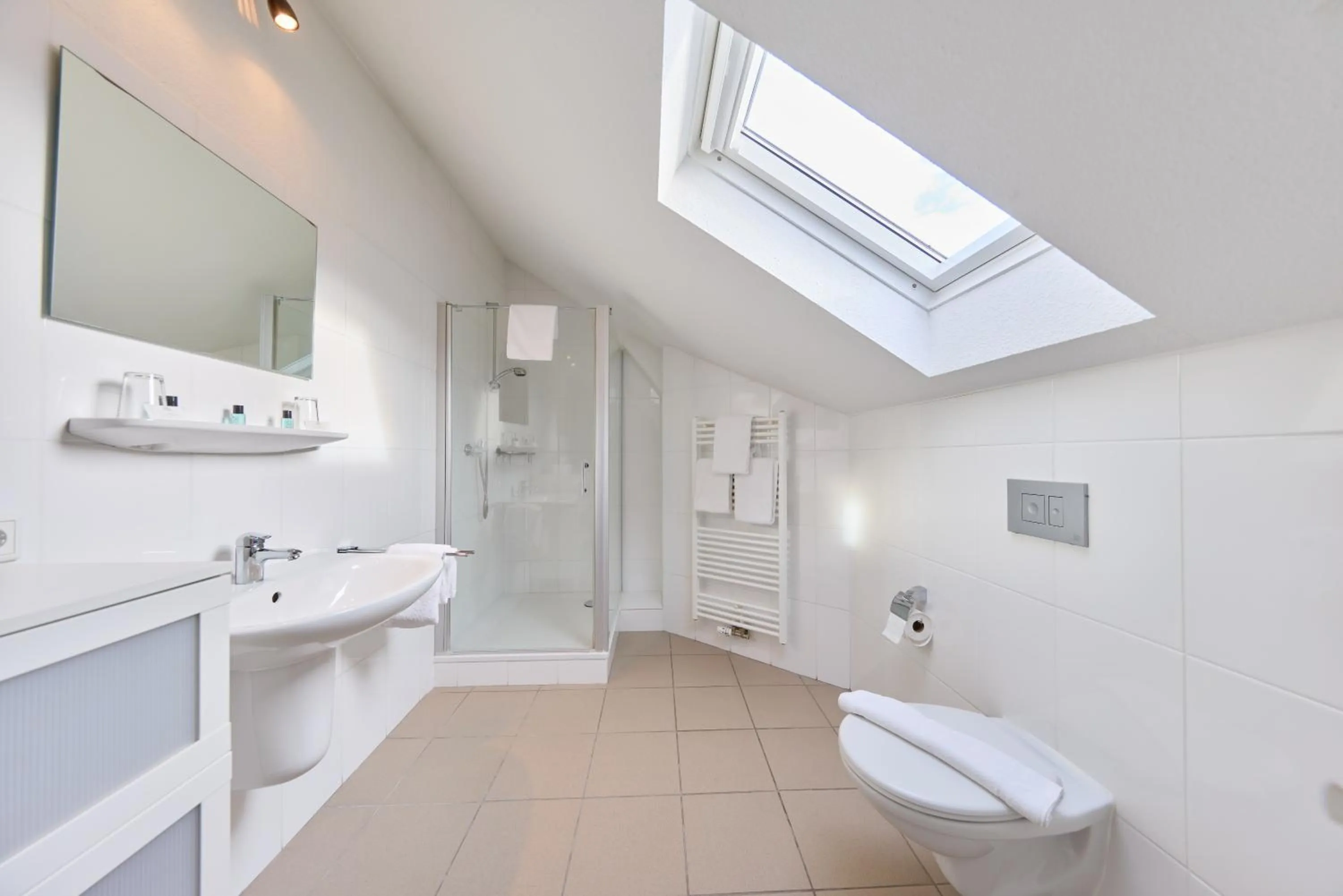 Bathroom in arador CITY Hotel