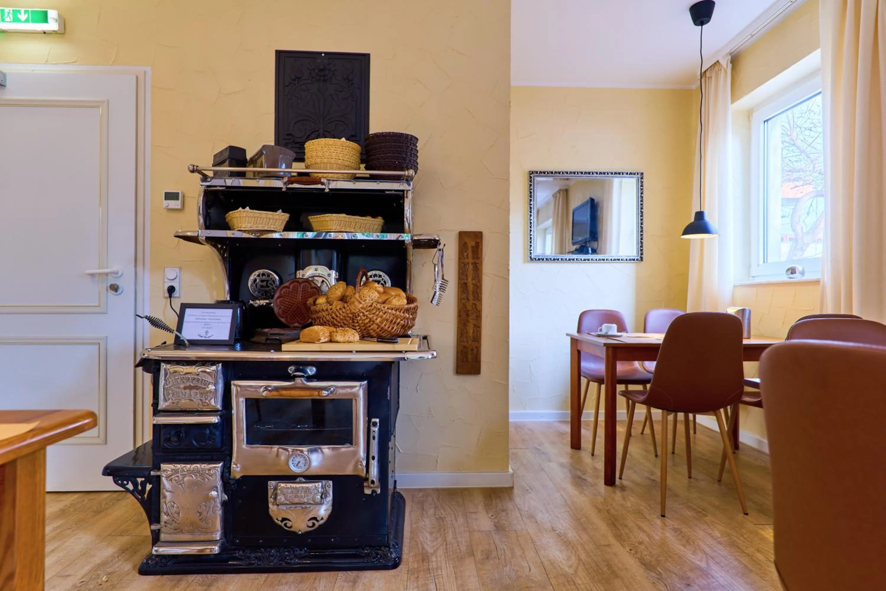 Breakfast in arador CITY Hotel