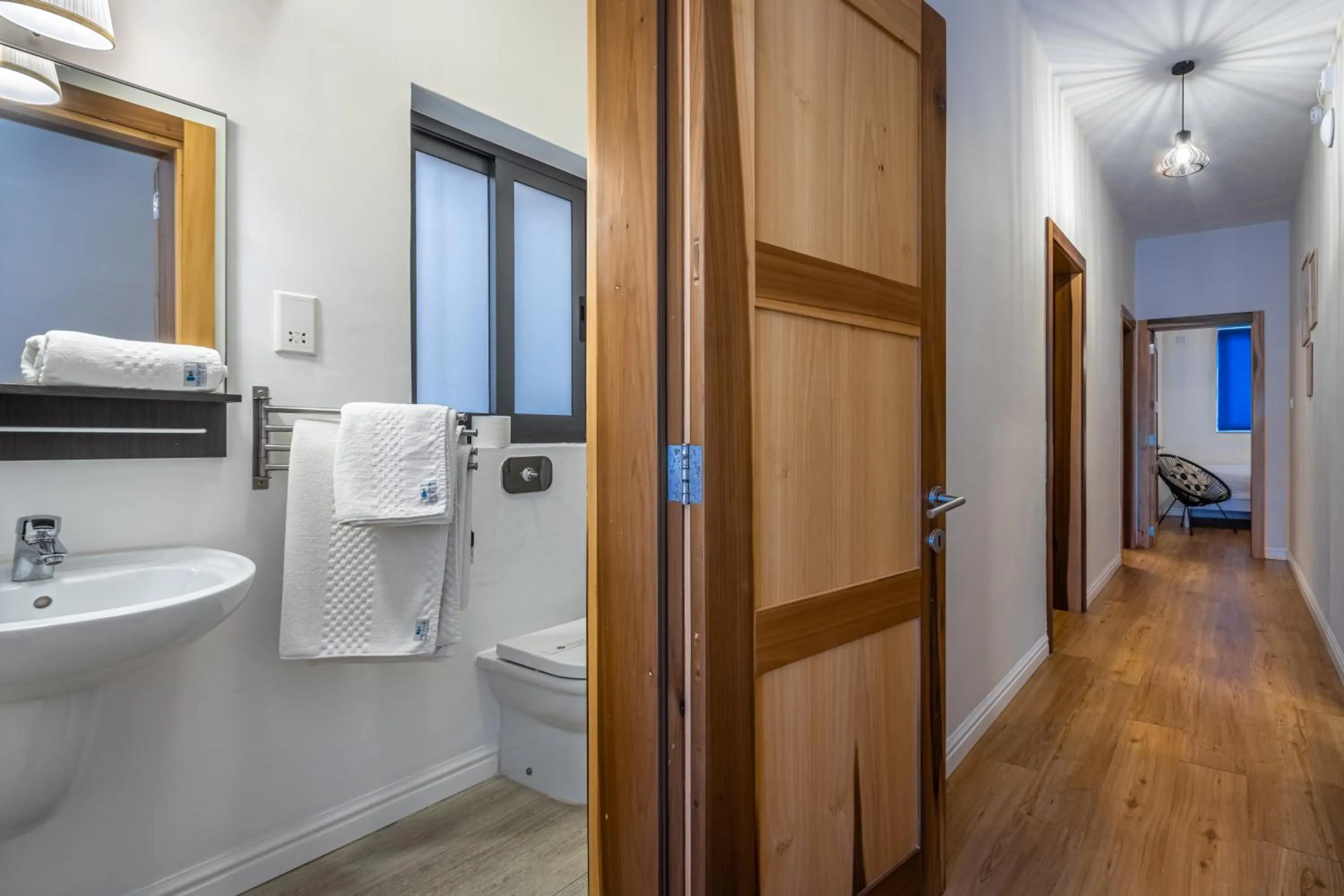 Bed in Park Lane Boutique Aparthotel