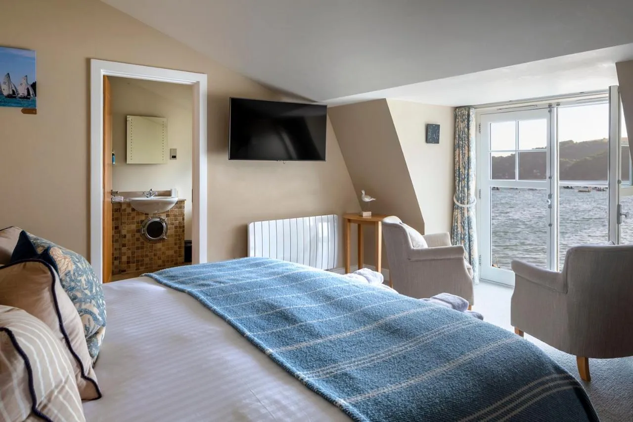 Bed in South Sands Hotel