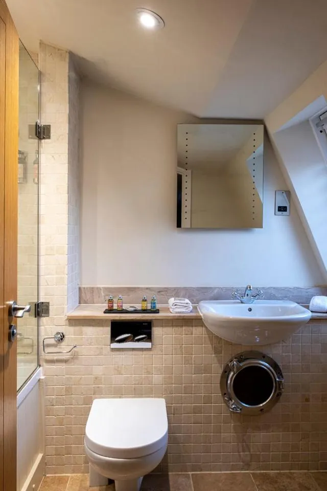 Shower in South Sands Hotel