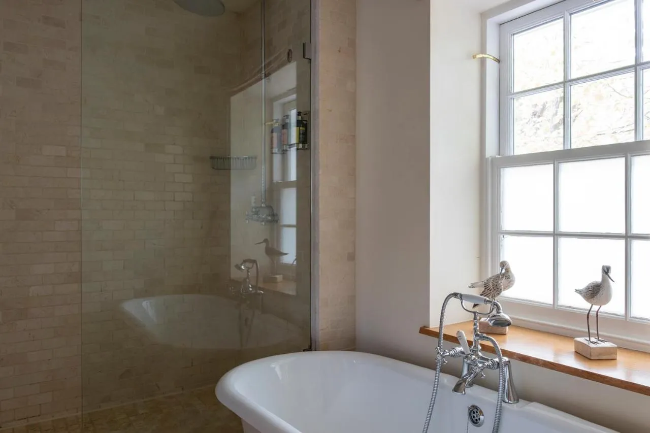 Shower in South Sands Hotel