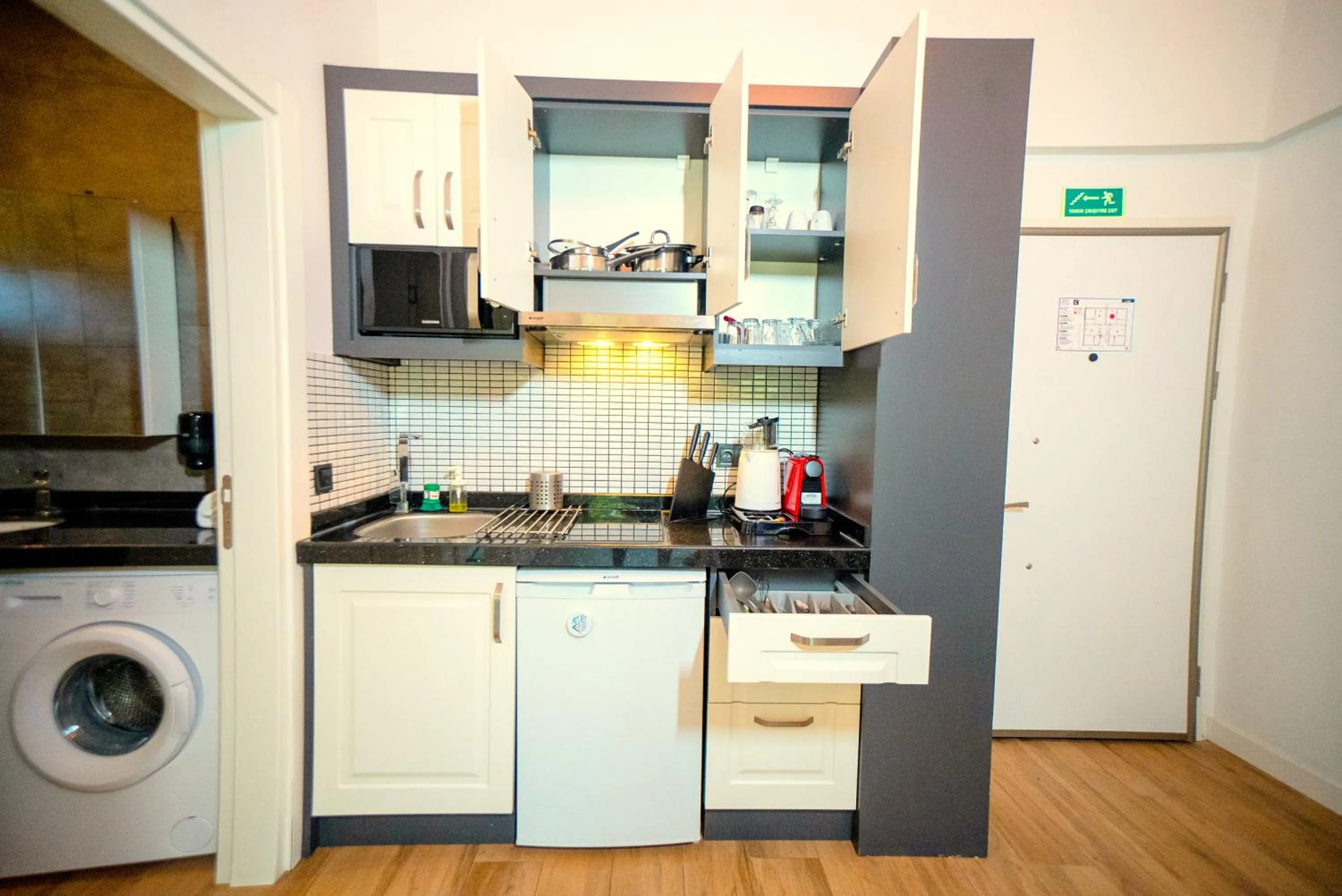 Coffee/tea facilities in Sweet Home Kemer Apartments