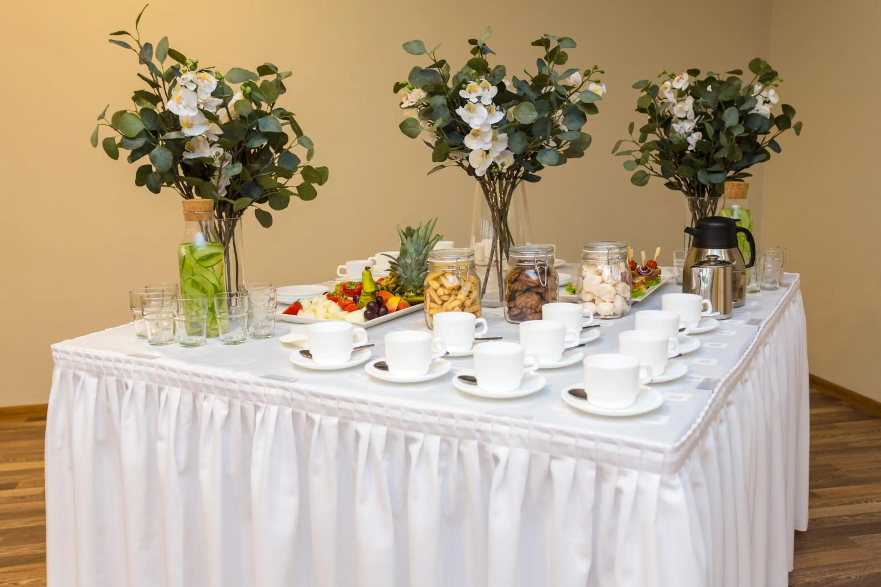 Food and drinks in Hotel Dzingel