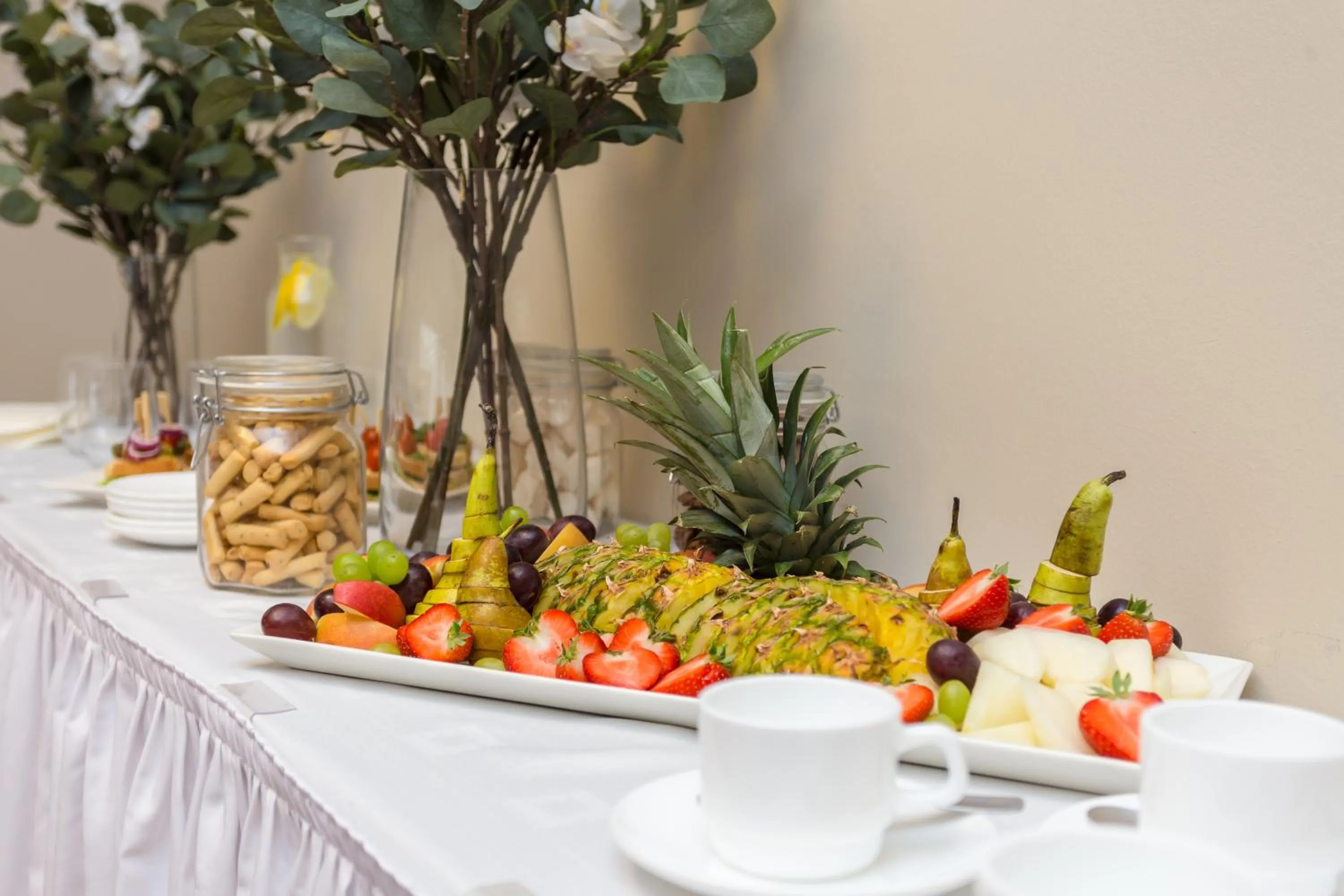 Food and drinks in Hotel Dzingel