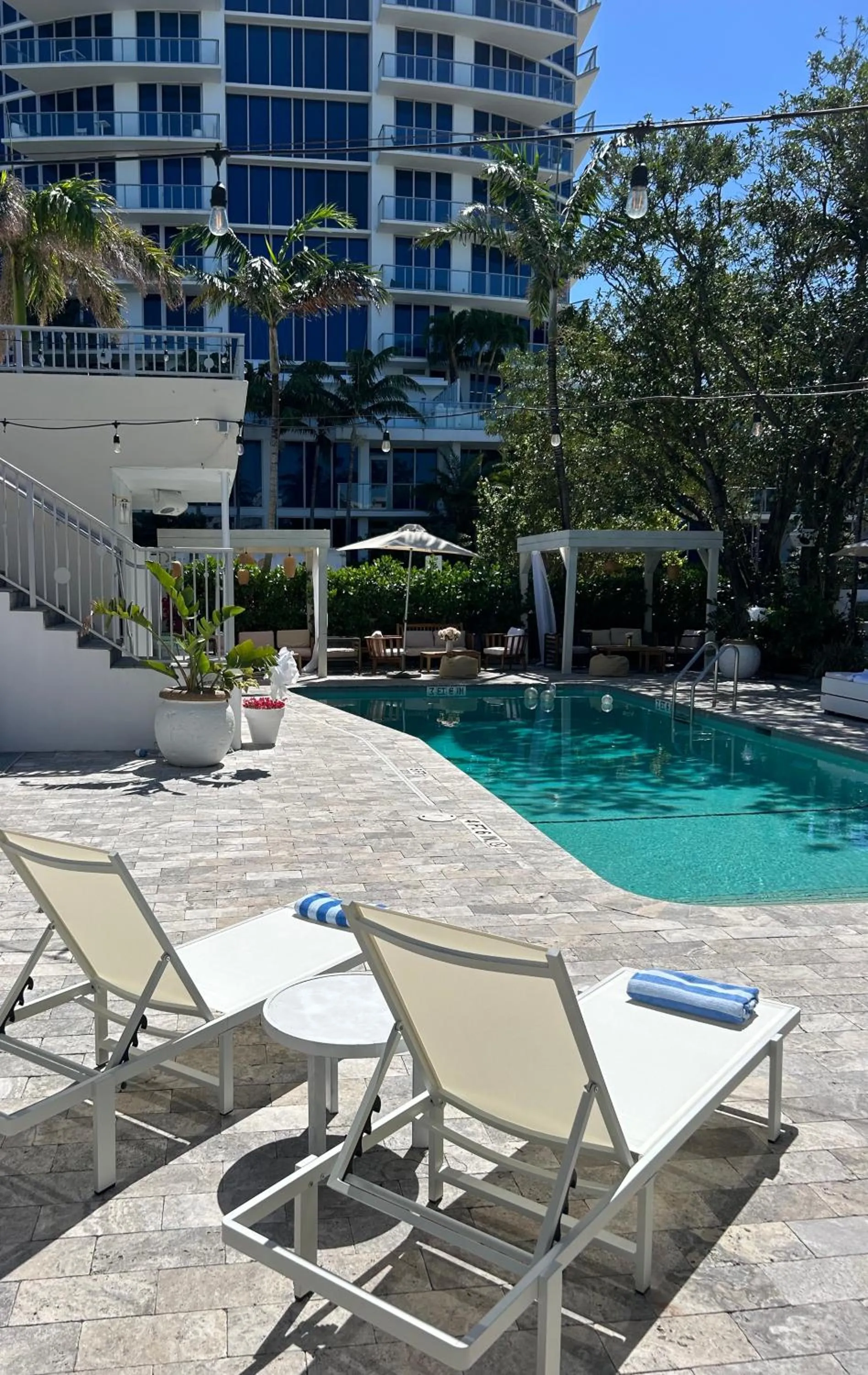 Swimming pool in Royal Palms Resort & Spa