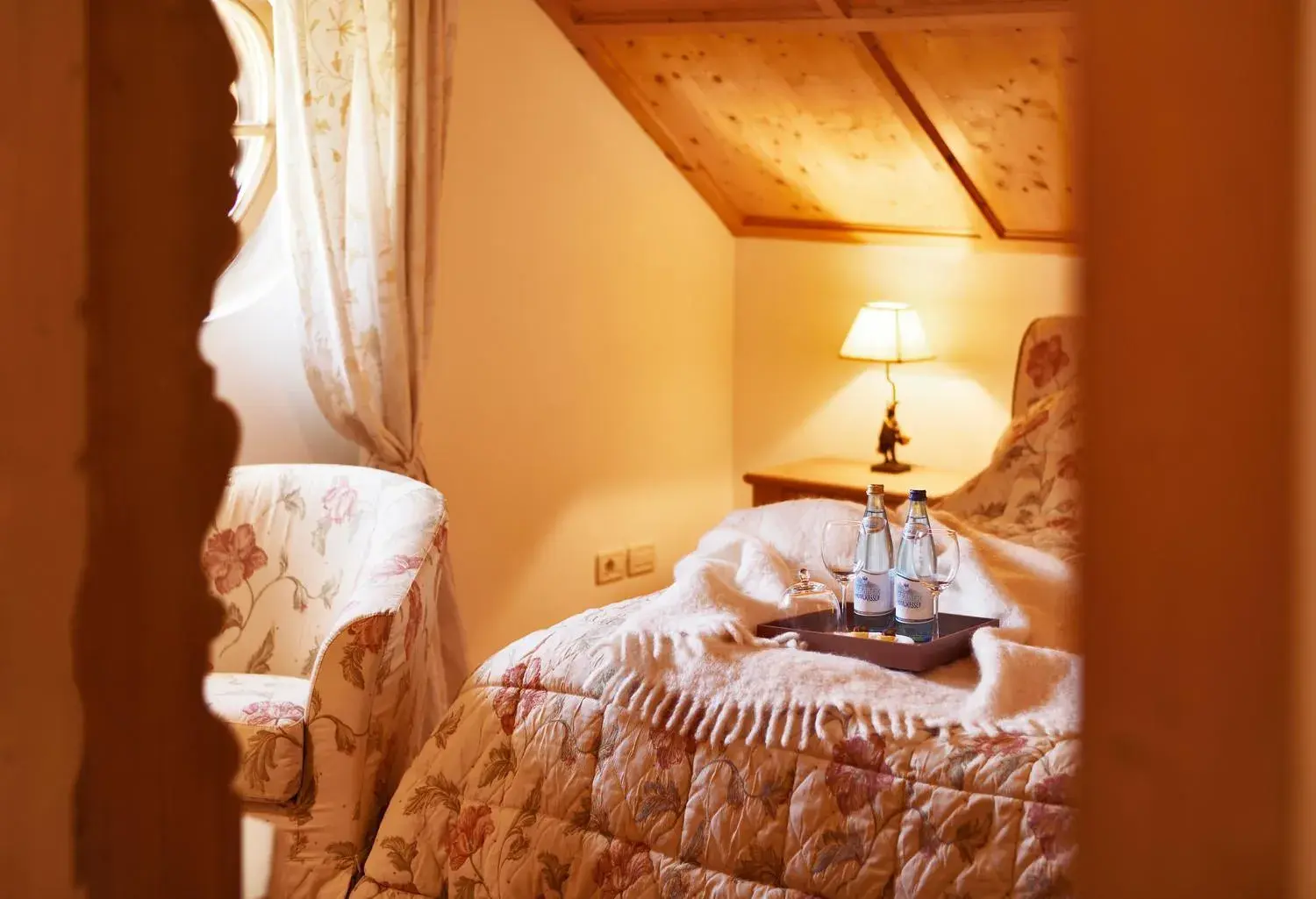 Superior Double Room - single occupancy - Attic in Schlosswirt Forst Superior Double Room - single occupancy - Attic in Schlosswirt Forst