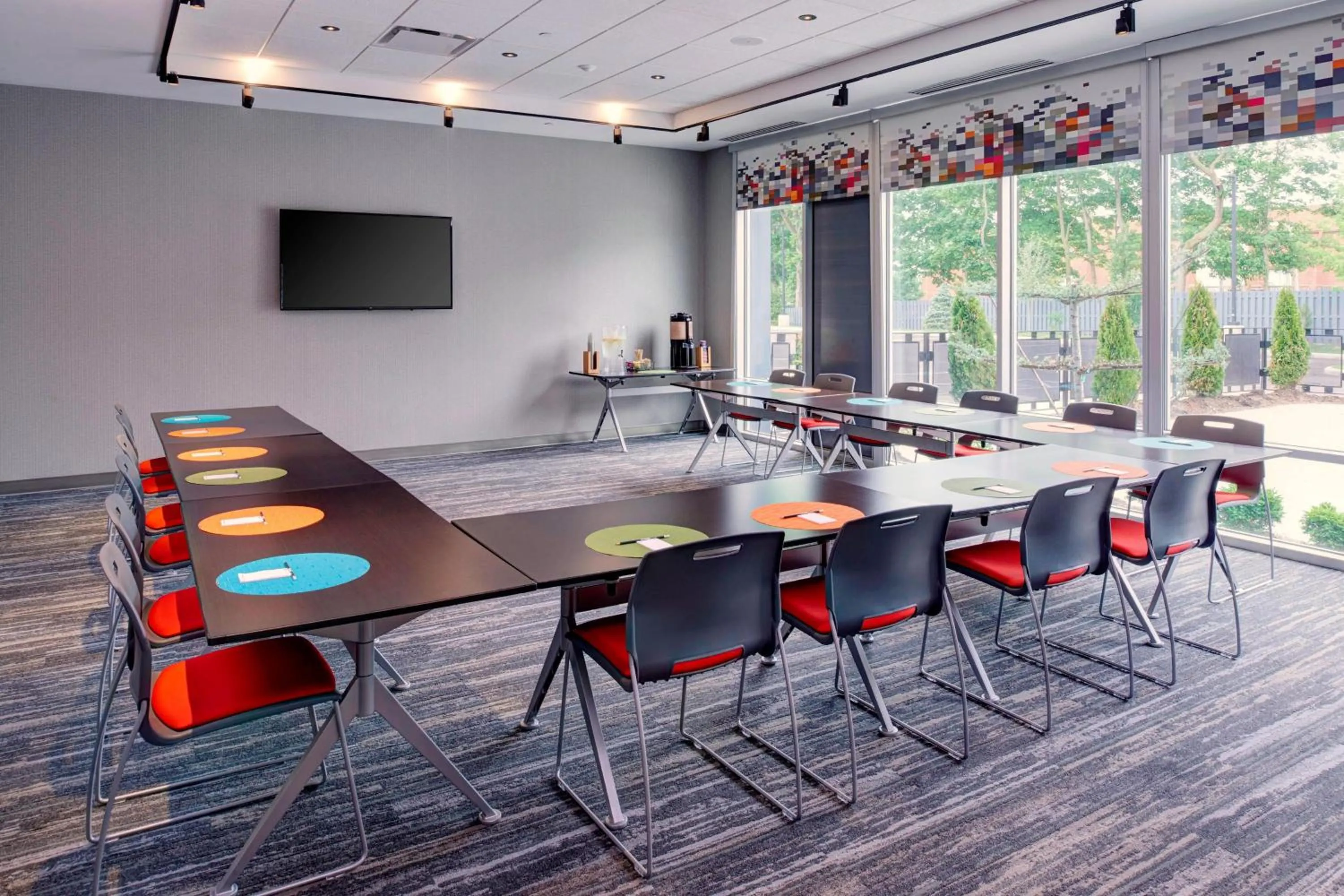 Meeting/conference room in Aloft Columbus Westerville
