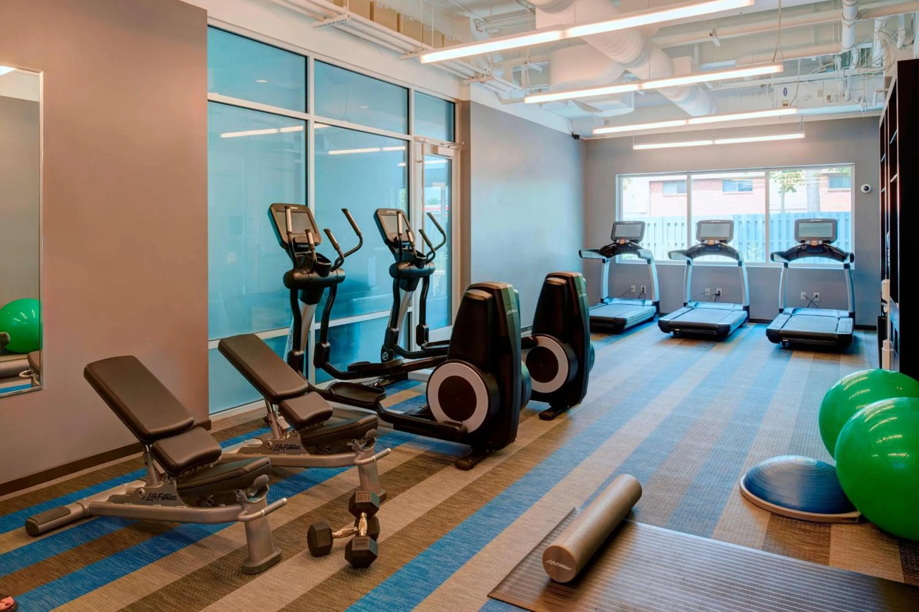 Fitness centre/facilities in Aloft Columbus Westerville