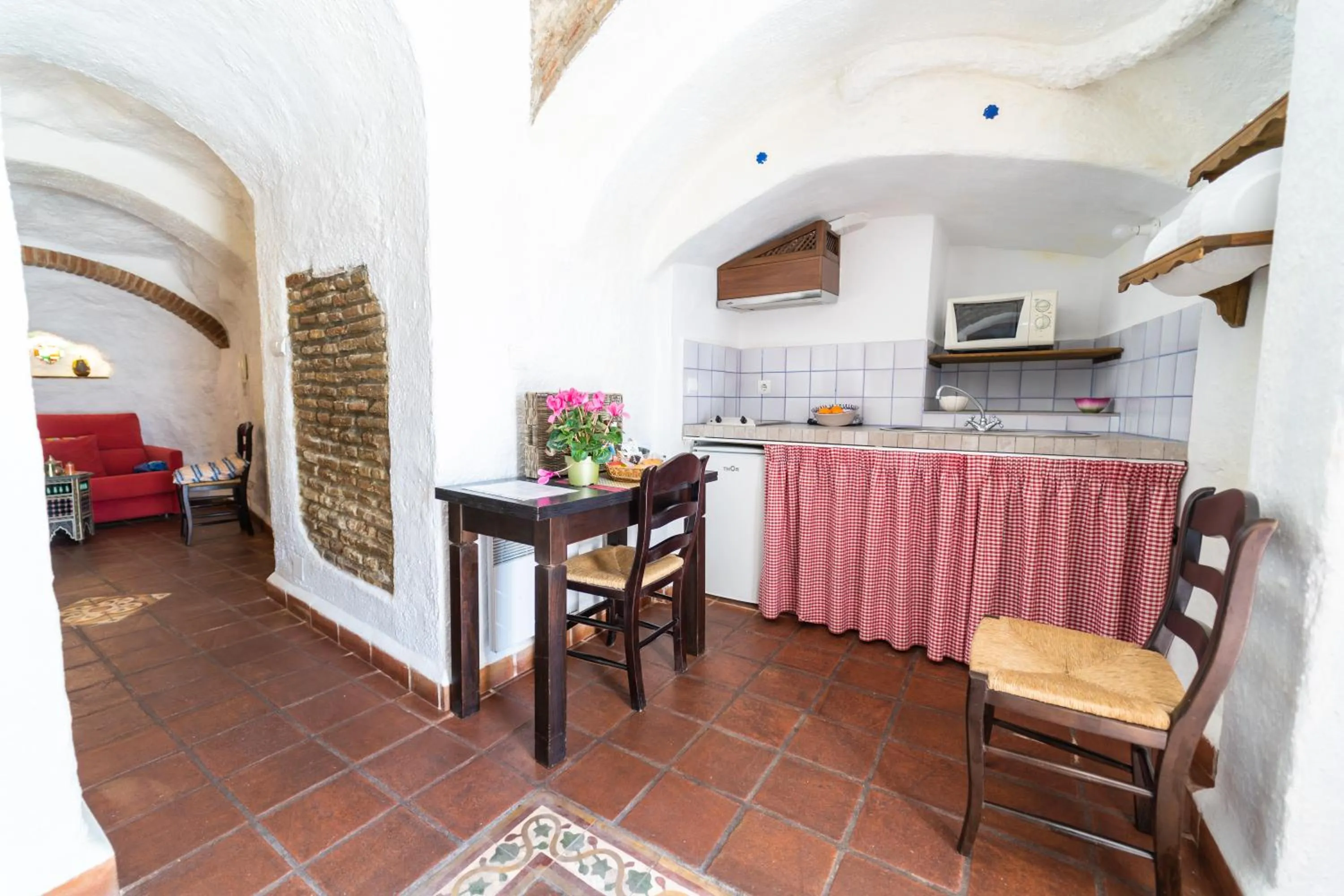 Kitchen or kitchenette in Apartamentos Montesclaros