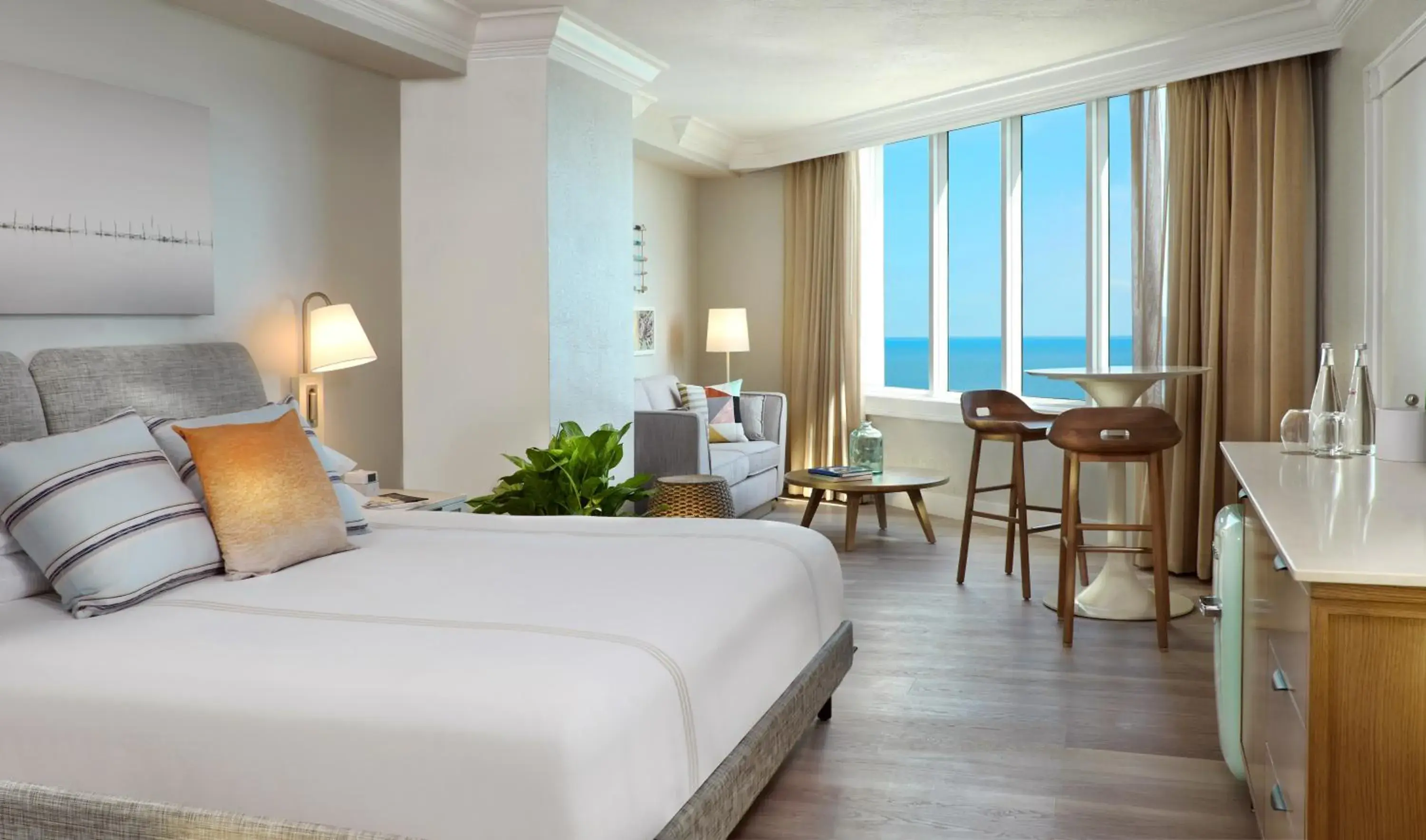 Bed in Pelican Grand Beach Resort, a Noble House Resort Bed in Pelican Grand Beach Resort, a Noble House Resort