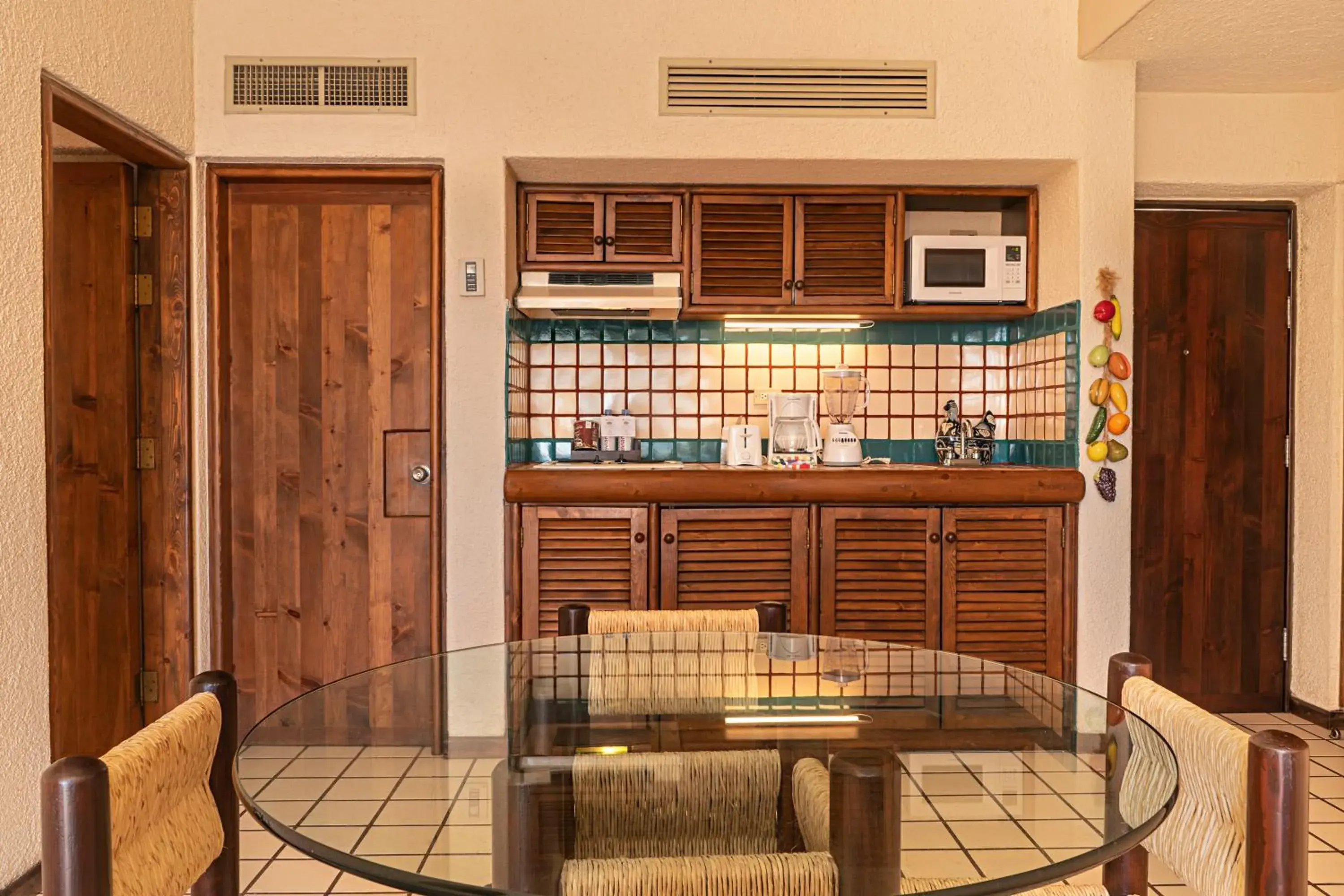 Solmar Resort Optional All Inclusive Solmar Resort Optional All Inclusive