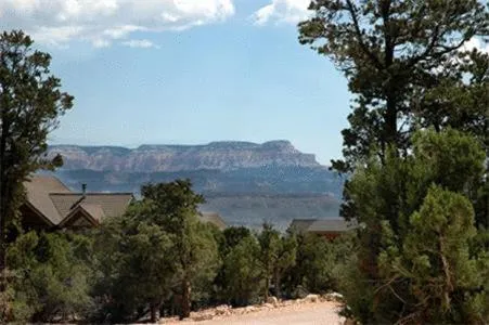 Day in Stone Canyon Inn