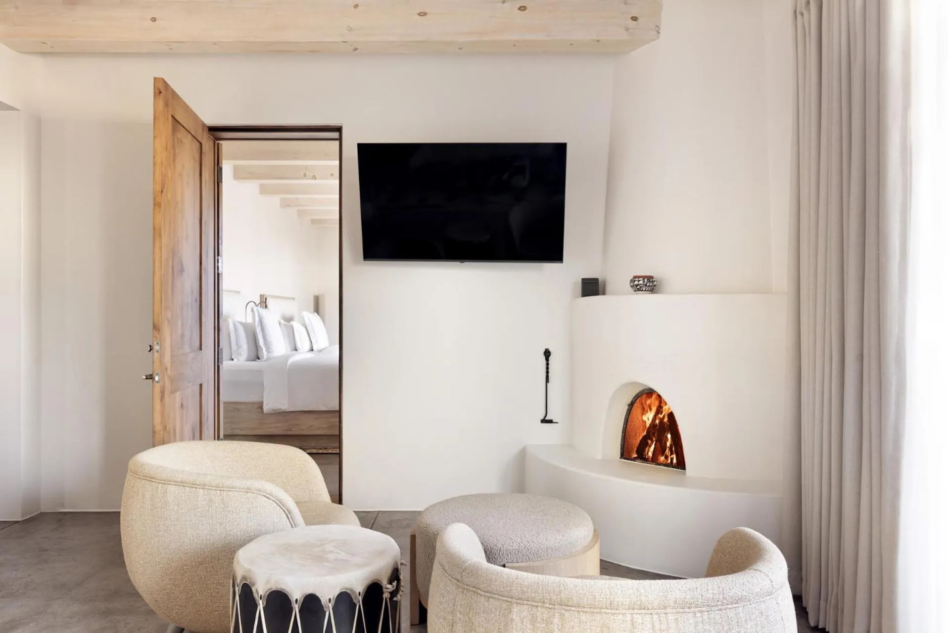 TV and multimedia in Four Seasons Resort Rancho Encantado Santa Fe