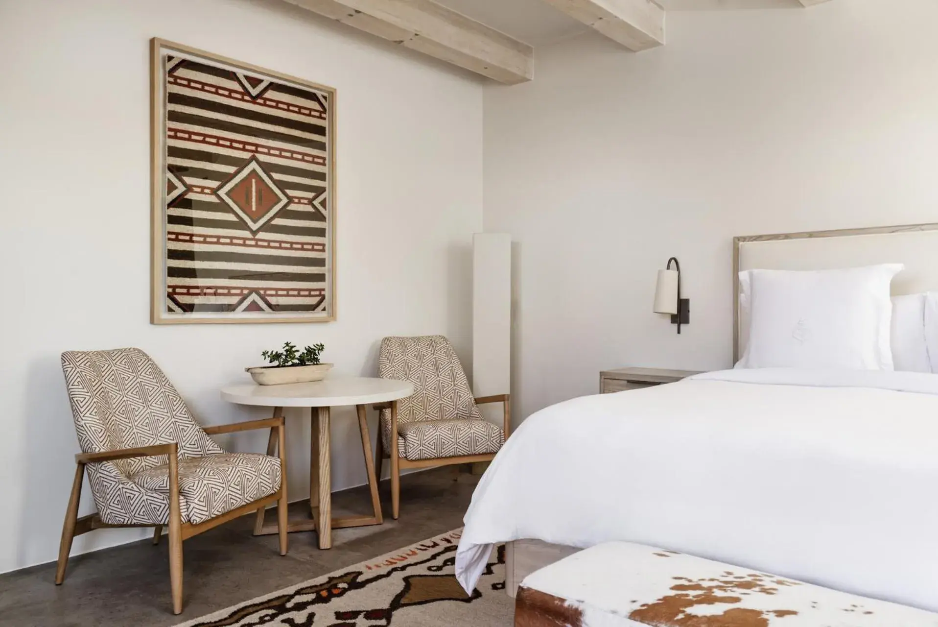 Seating area, Bed in Four Seasons Resort Rancho Encantado Santa Fe Seating area, Bed in Four Seasons Resort Rancho Encantado Santa Fe