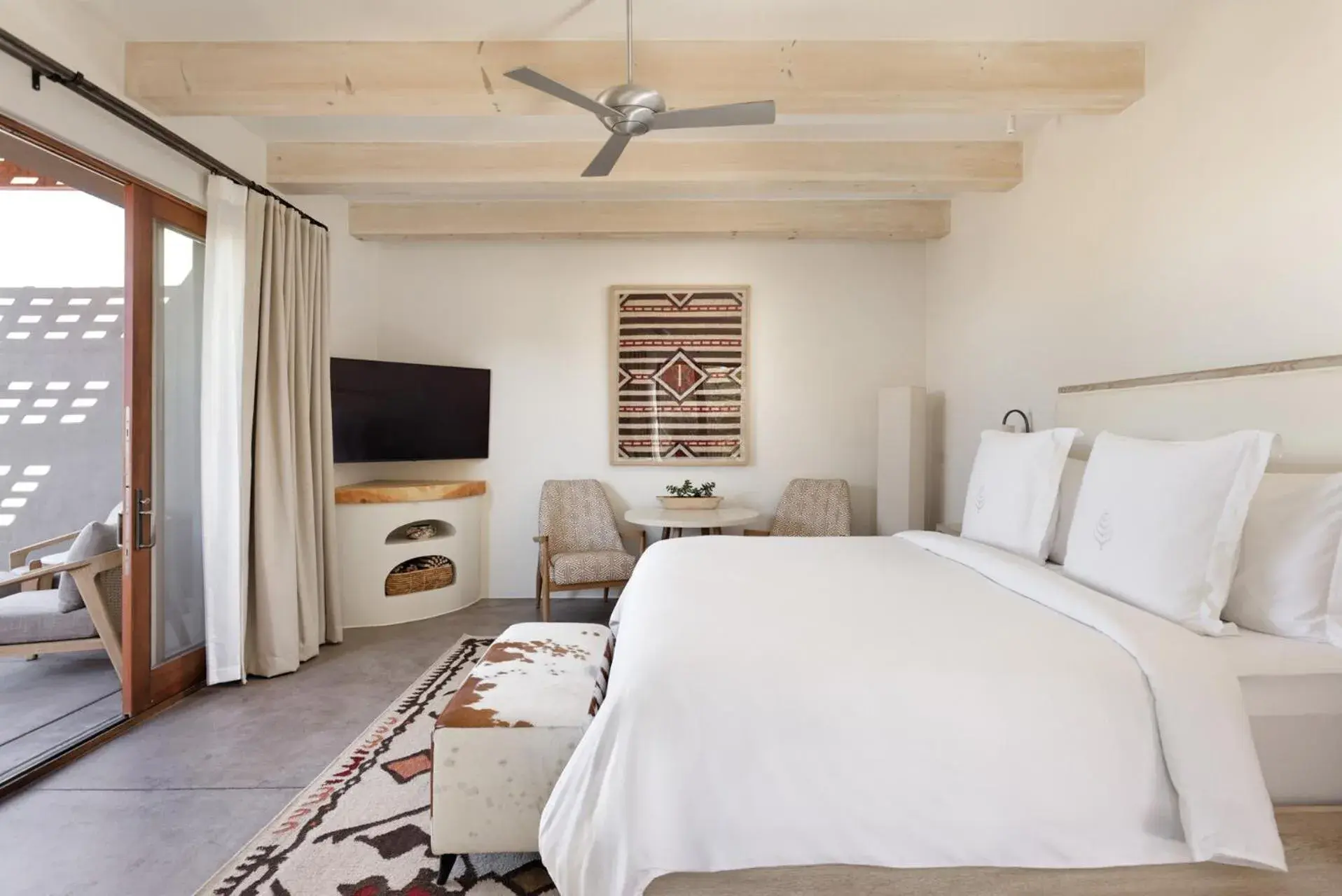 Patio, Bed in Four Seasons Resort Rancho Encantado Santa Fe Patio, Bed in Four Seasons Resort Rancho Encantado Santa Fe