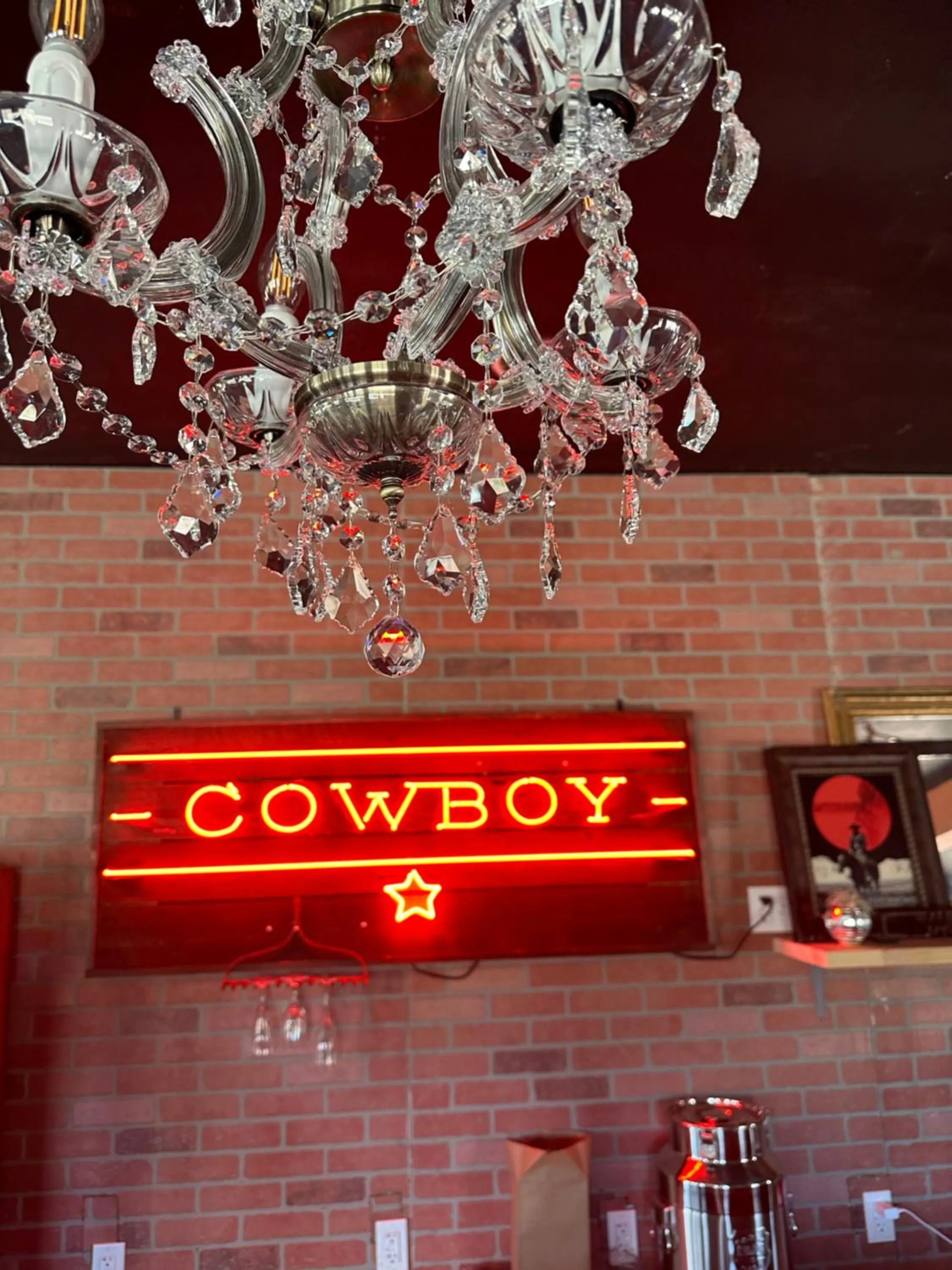 Restaurant/places to eat in The Riverside Ranch Motel and RV Park Southern Utah