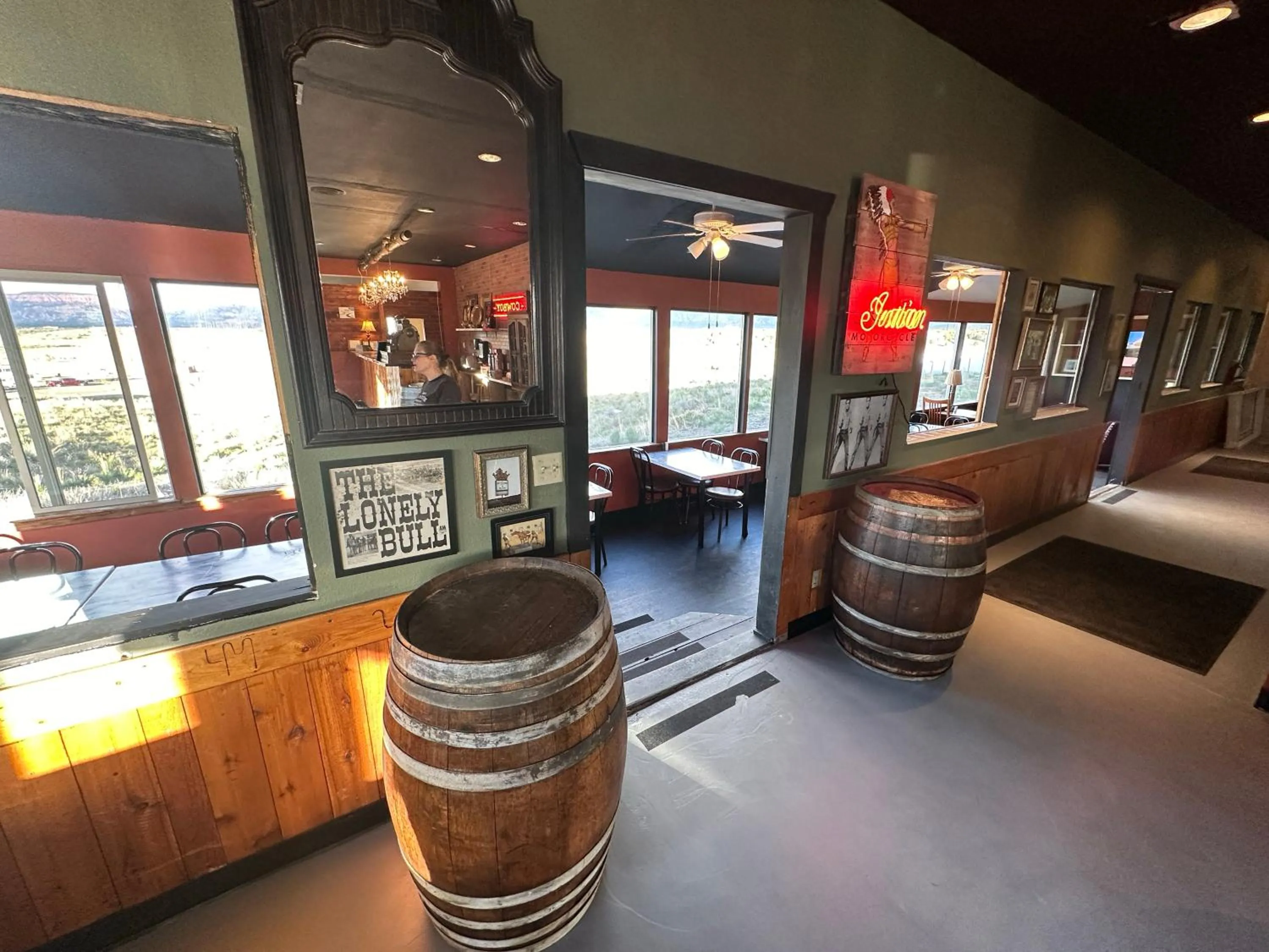 Restaurant/places to eat in The Riverside Ranch Motel and RV Park Southern Utah