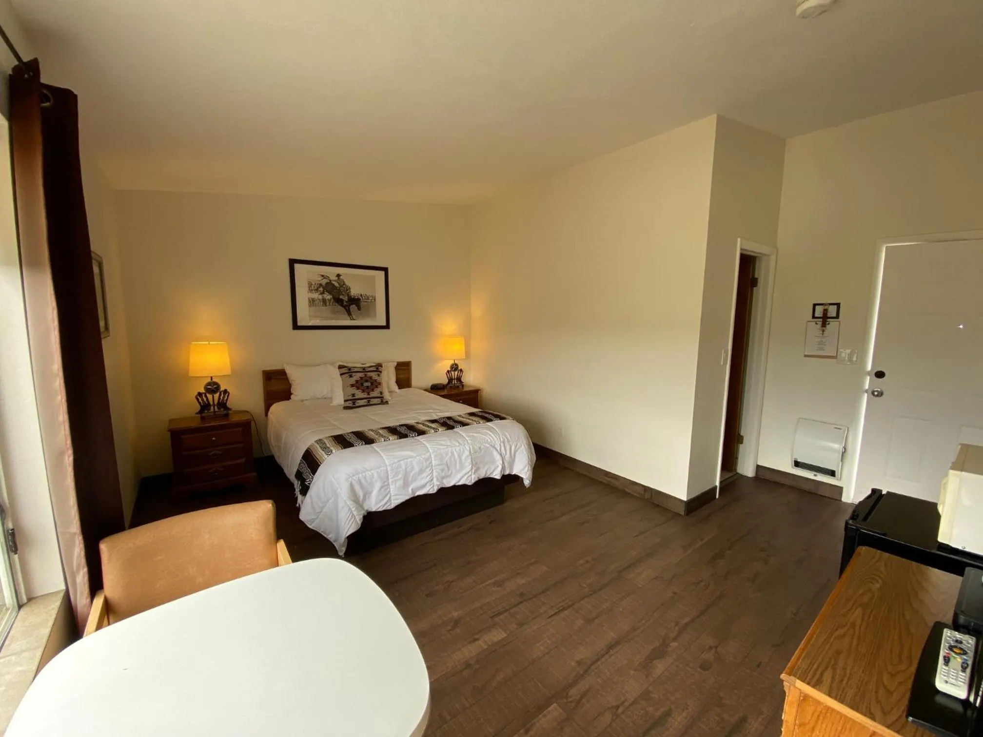 Bedroom, Bed in The Riverside Ranch Motel and RV Park Southern Utah