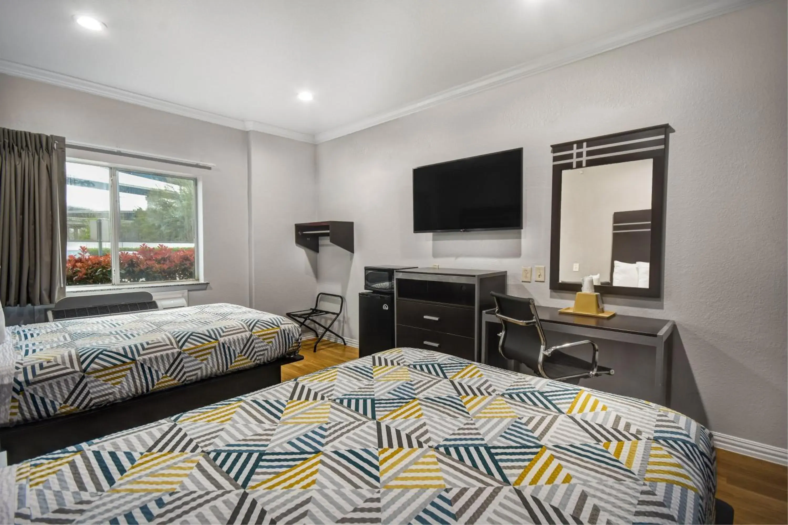 Bedroom, Bed in Motel 6 Humble, TX - Houston International Airport Bedroom, Bed in Motel 6 Humble, TX - Houston International Airport