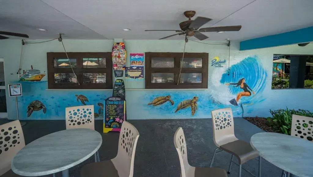 Lounge or bar in Beachside Hotel & Suites Cocoa Beach - Port Canaveral Lounge or bar in Beachside Hotel & Suites Cocoa Beach - Port Canaveral