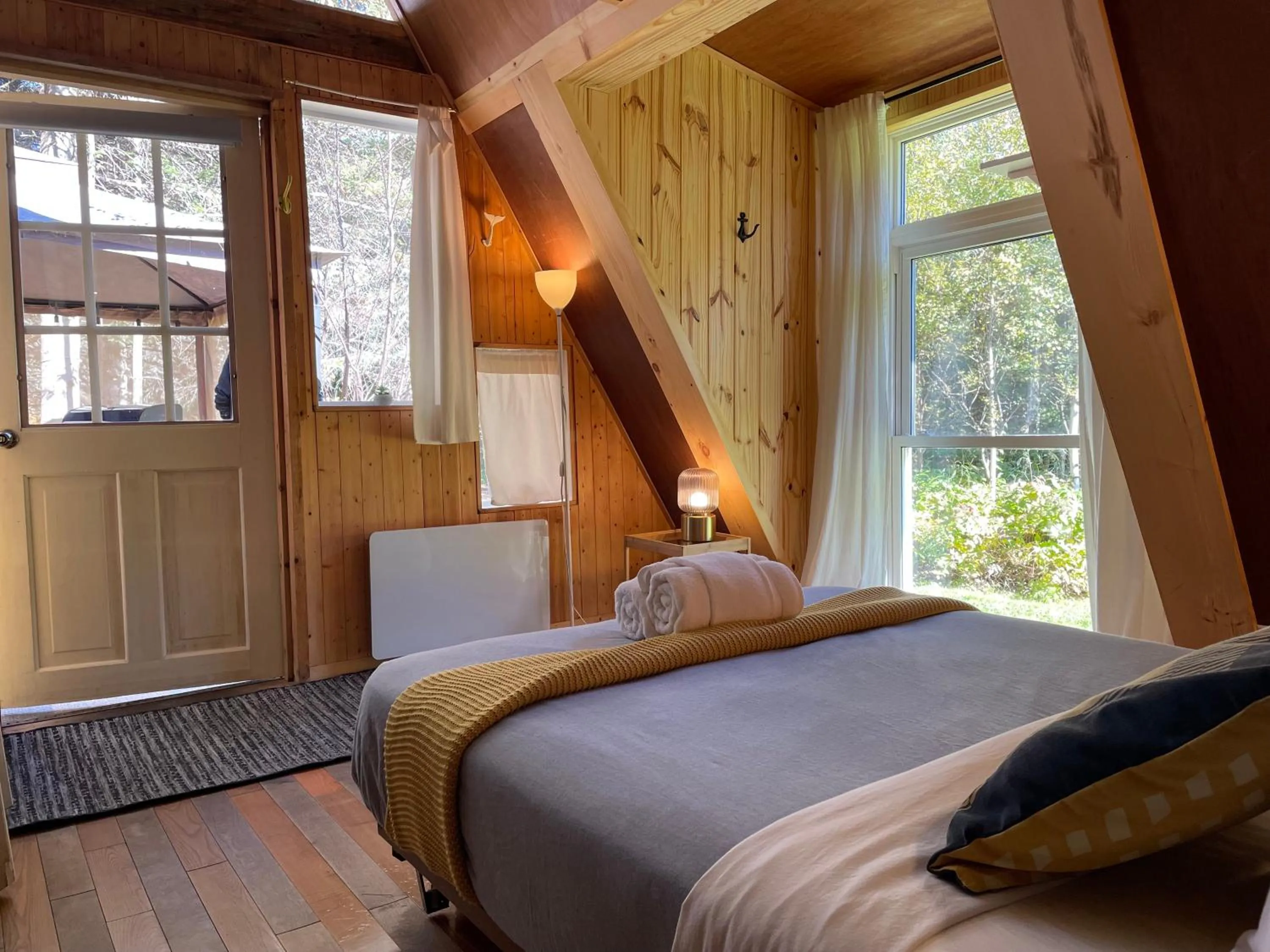 Bedroom, Bed in Au Sommet du Fjord