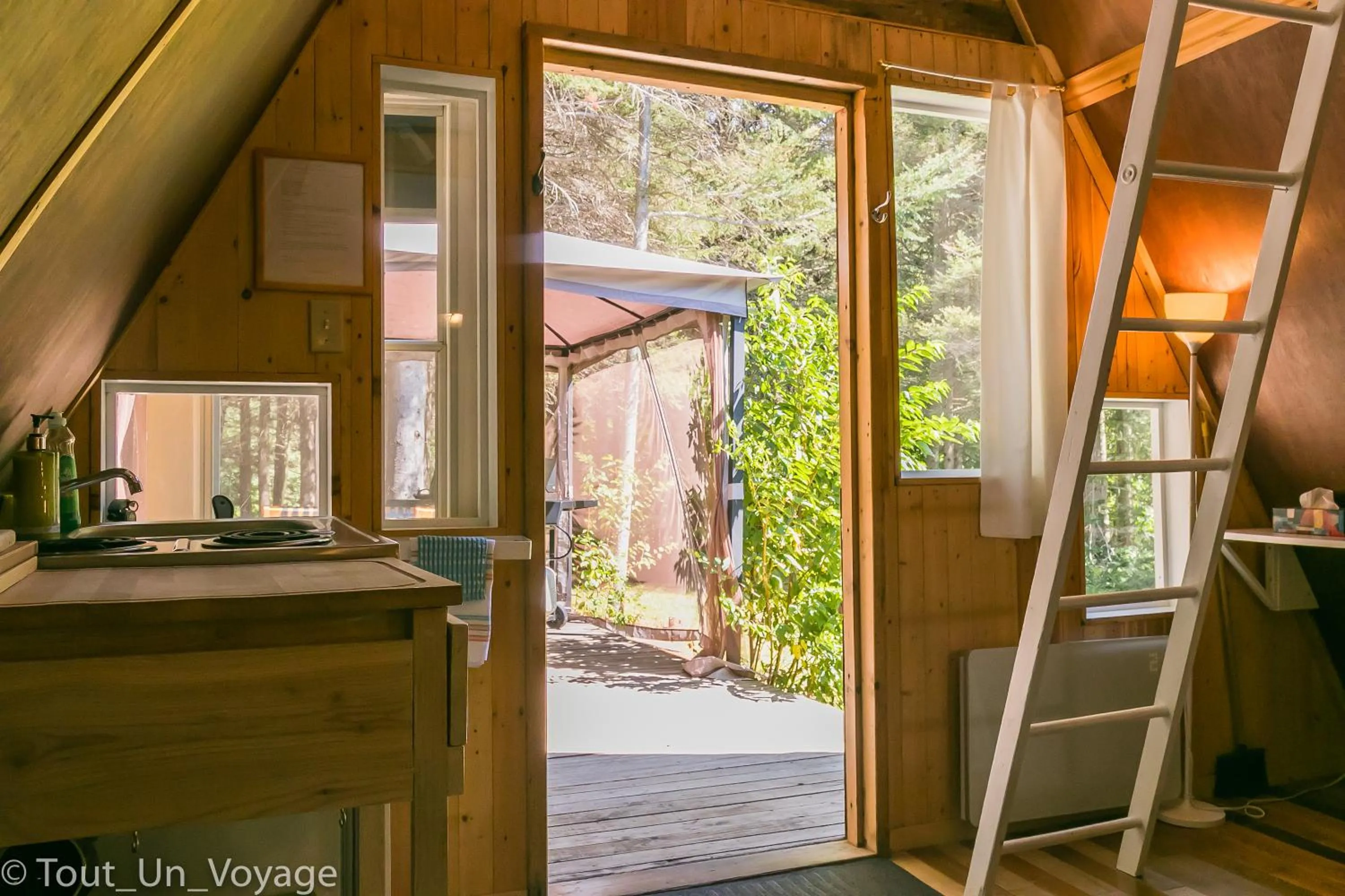 Dining area in Au Sommet du Fjord