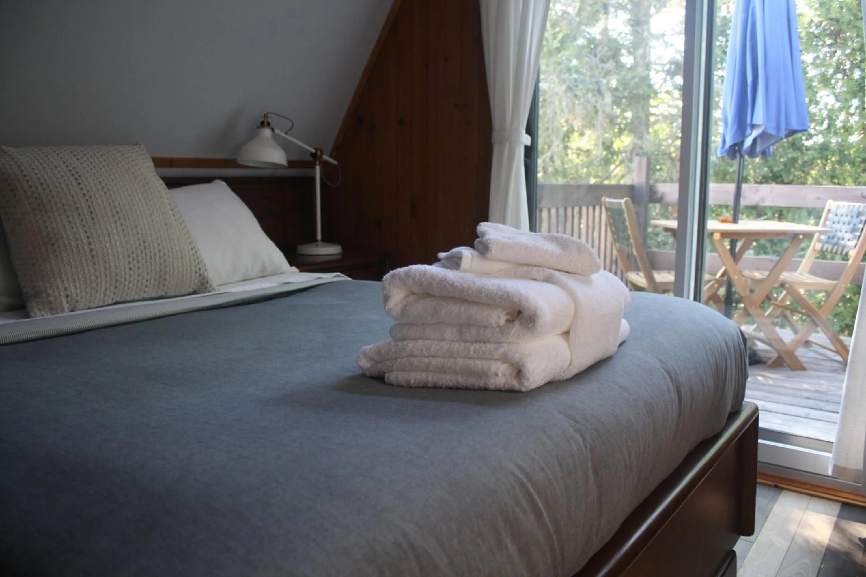 Property building, Bed in Au Sommet du Fjord