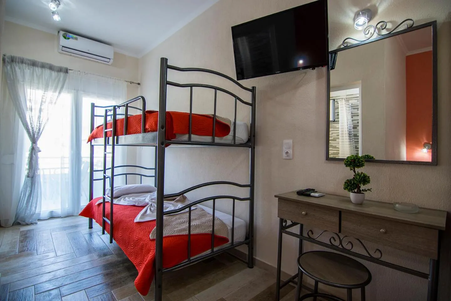 Bed in Christodoulos Eleftheria House