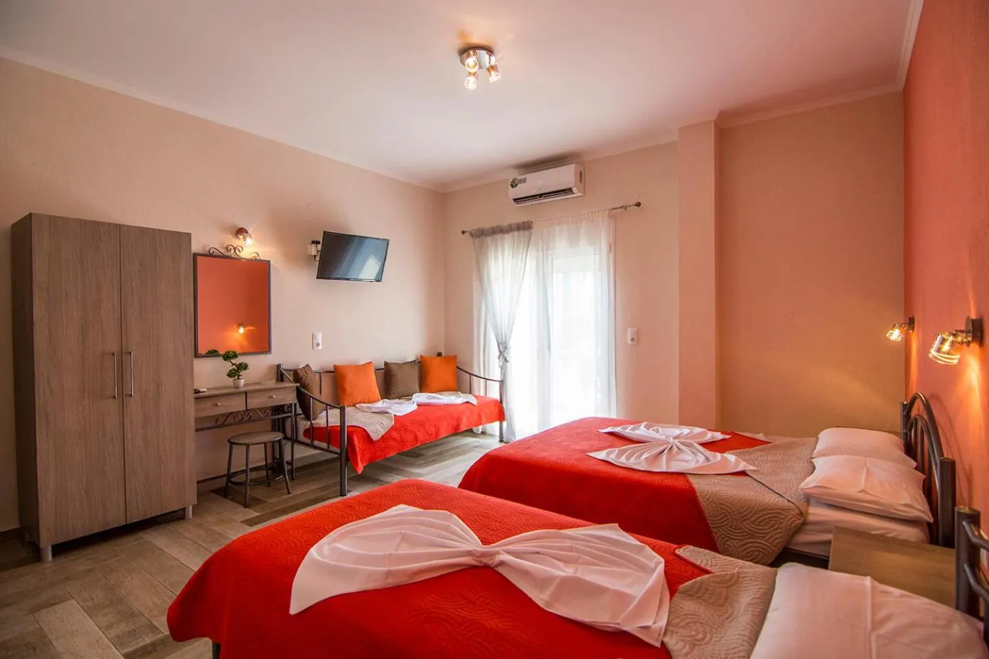 Bed in Christodoulos Eleftheria House