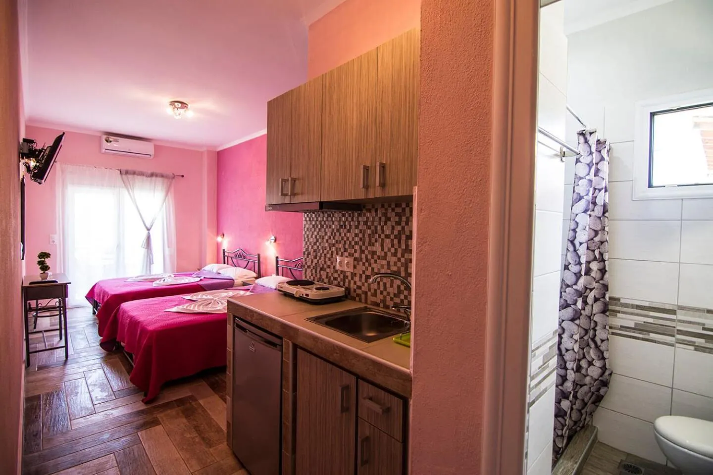 Bed in Christodoulos Eleftheria House