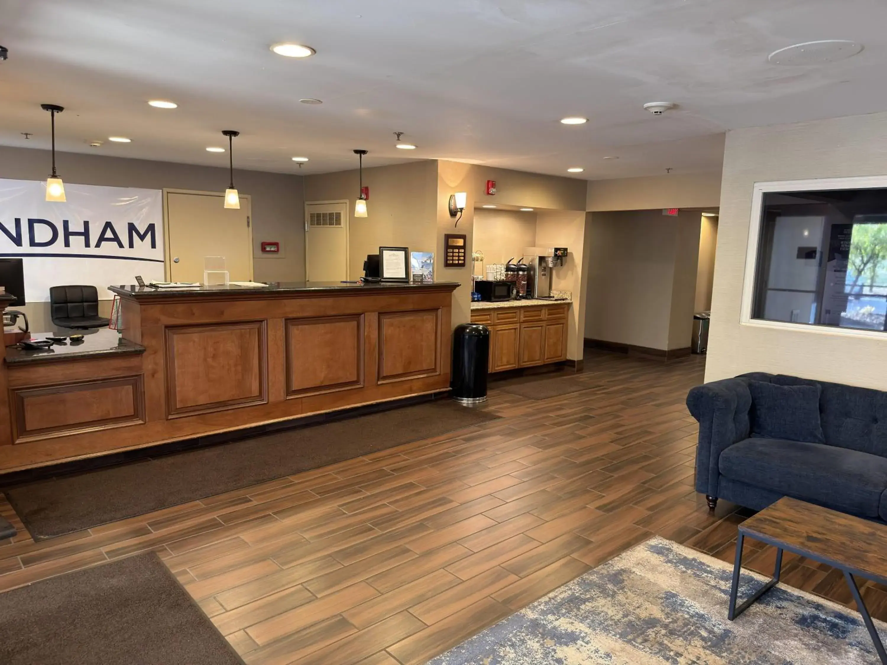 Lobby or reception in Wingate by Wyndham Utica Lobby or reception in Wingate by Wyndham Utica