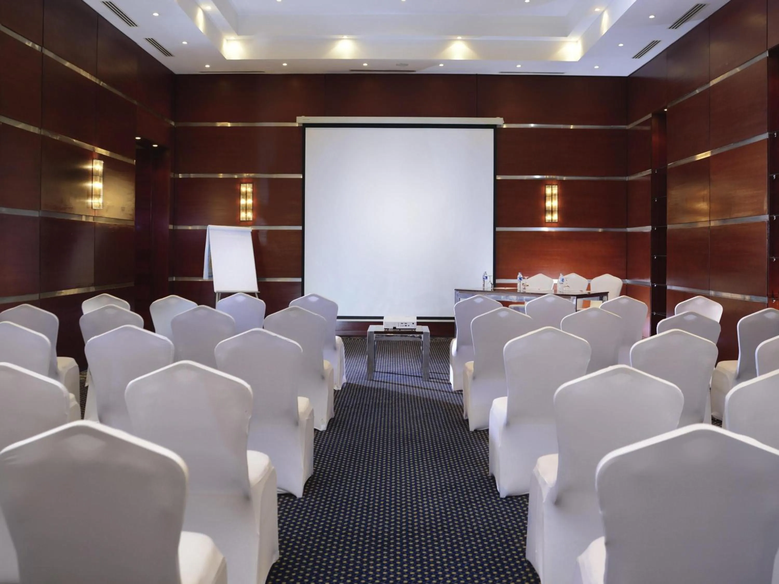 Meeting/conference room in Mövenpick Resort El Sokhna