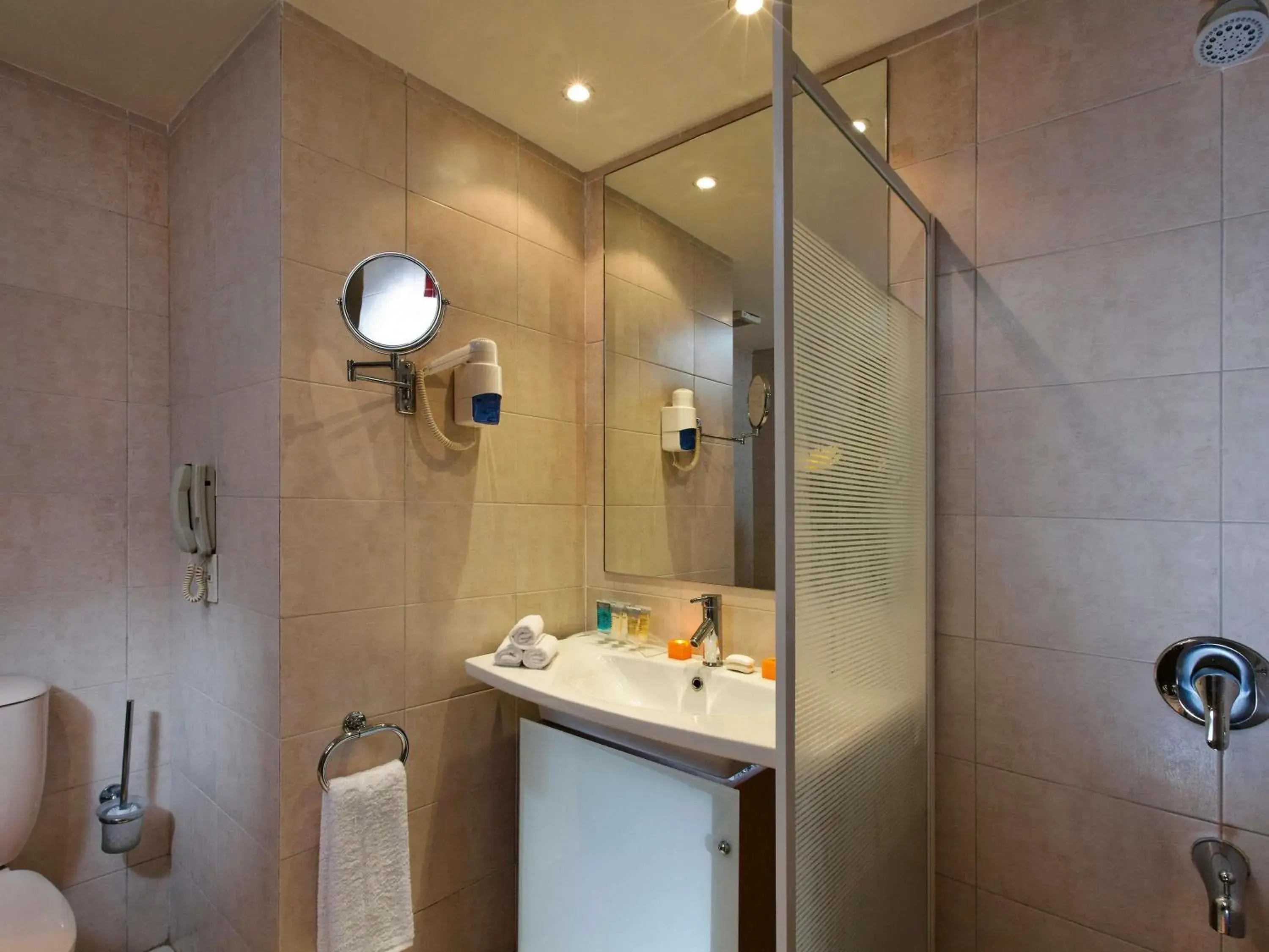 Bedroom in Mövenpick Resort El Sokhna Bedroom in Mövenpick Resort El Sokhna